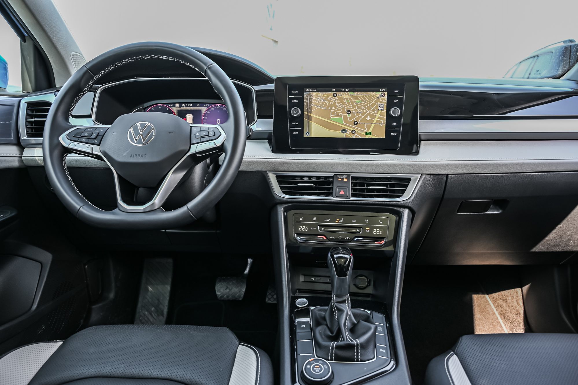 2025 Volkswagen Taos in Saint-Bruno-de-Montarville, Quebec