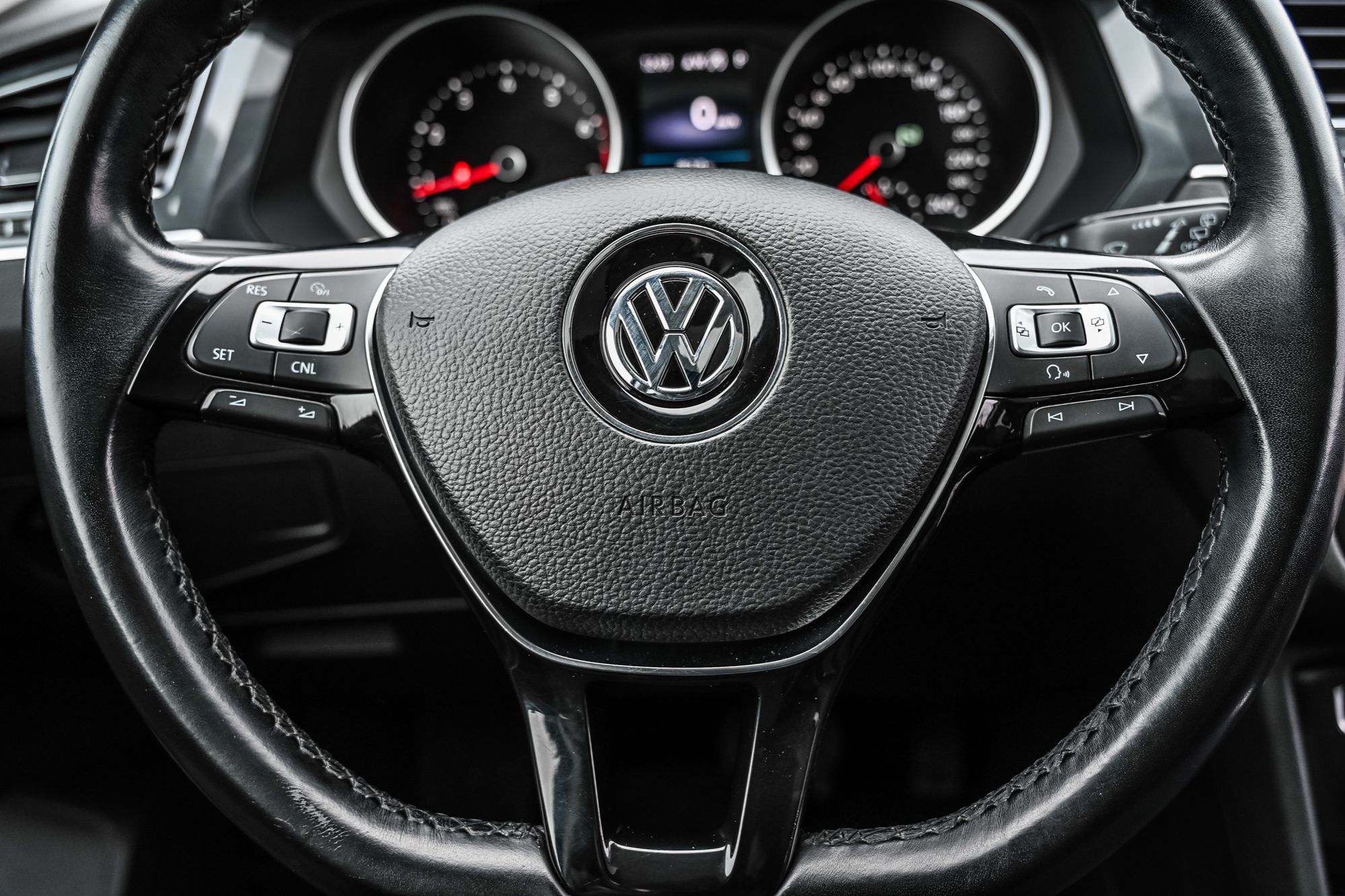 Volkswagen Tiguan  2018