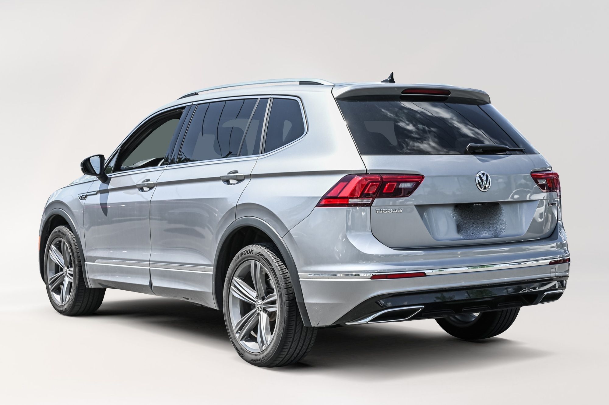 2021 Volkswagen Tiguan in Saint-Bruno-de-Montarville, Quebec