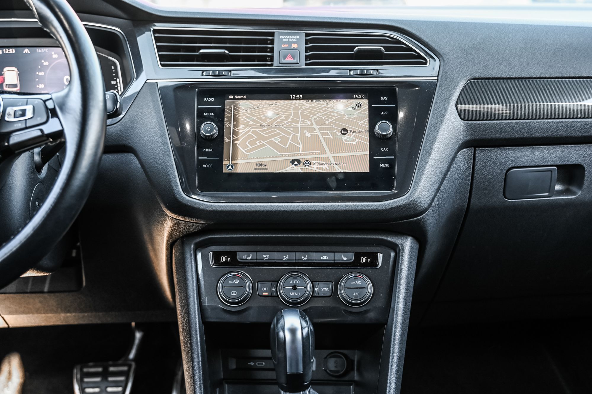 Volkswagen Tiguan  2021