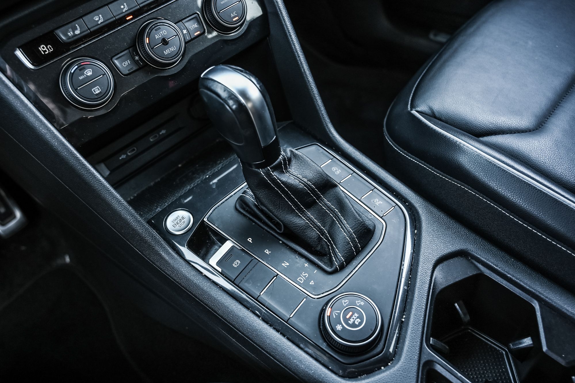 Volkswagen Tiguan  2021