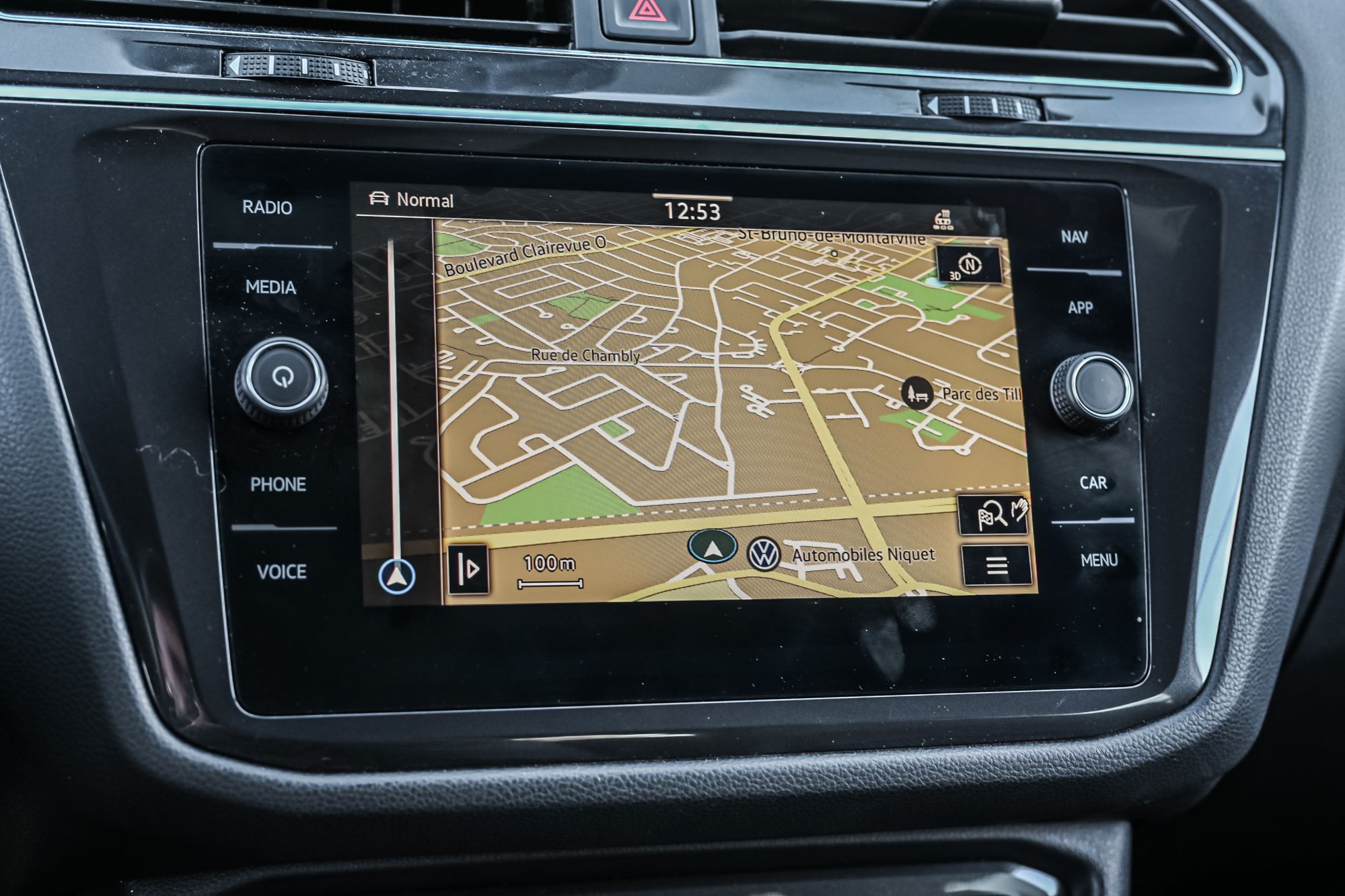 Volkswagen Tiguan  2021