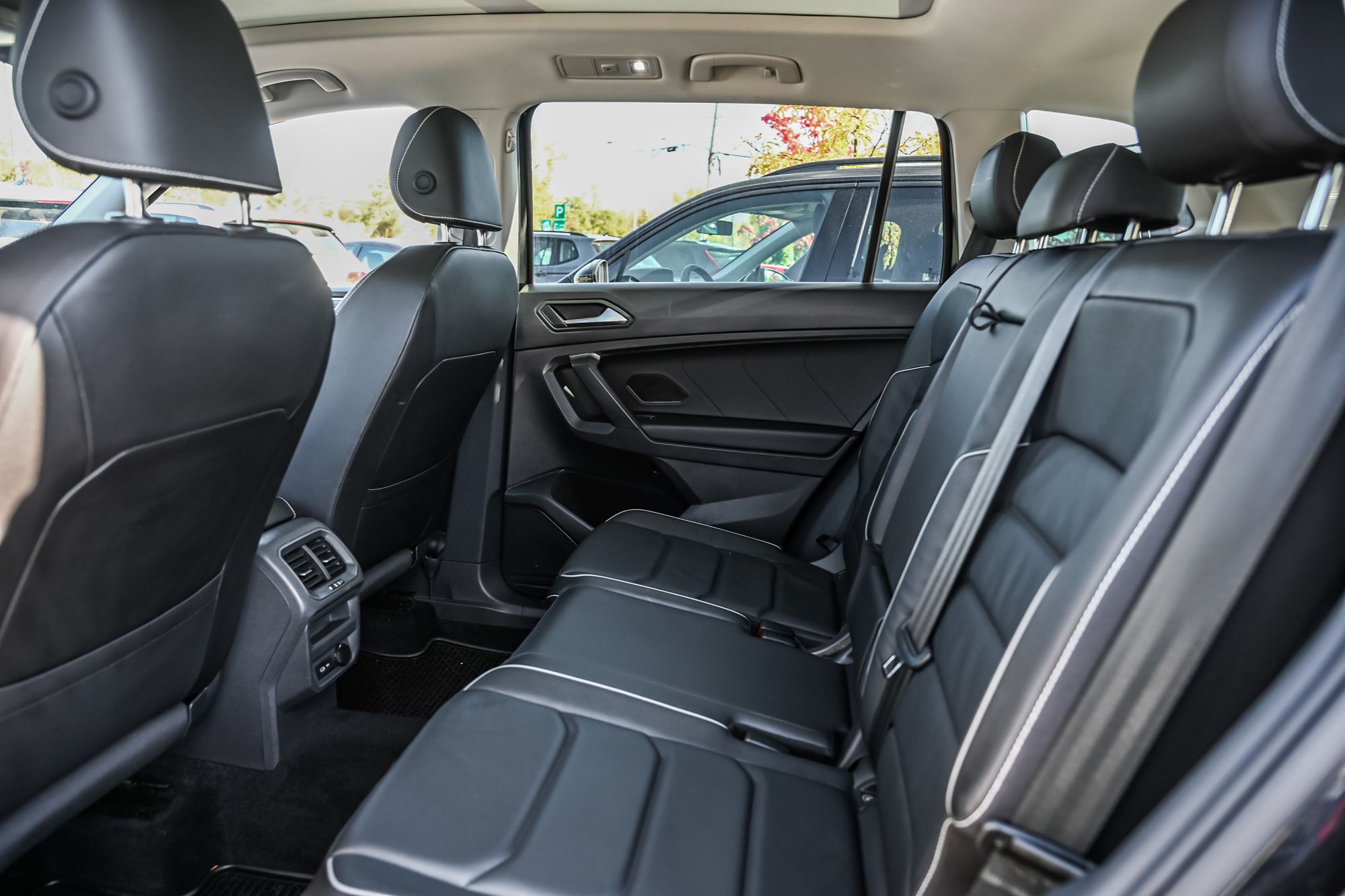 Volkswagen Tiguan  2021