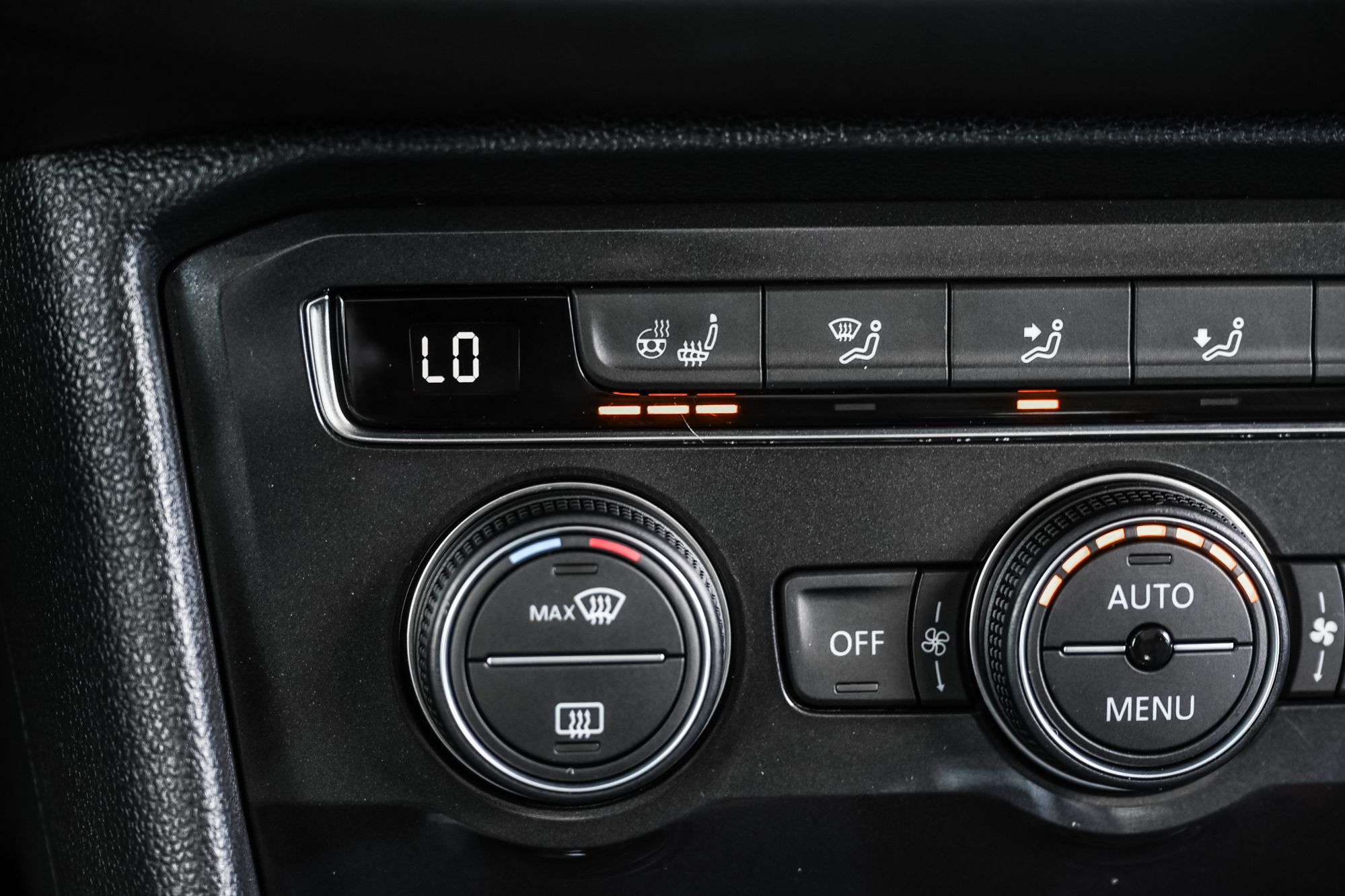 Volkswagen Tiguan  2021