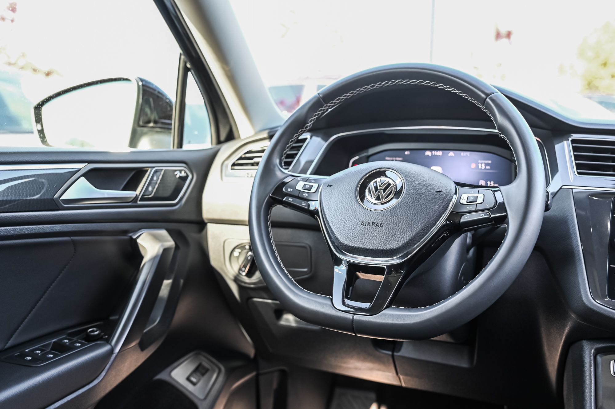 Volkswagen Tiguan  2021