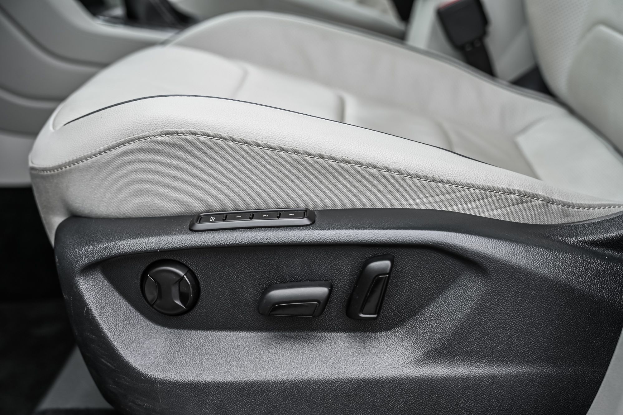 Volkswagen Tiguan  2022