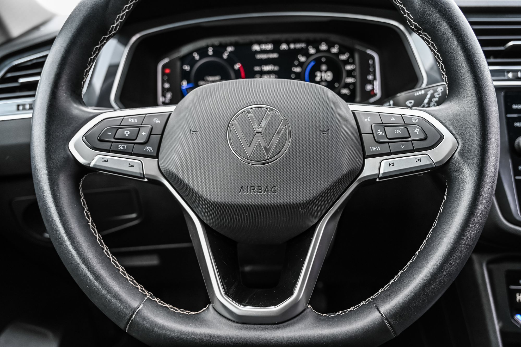 Volkswagen Tiguan  2022 à Saint-Bruno-de-Montarville, Québec