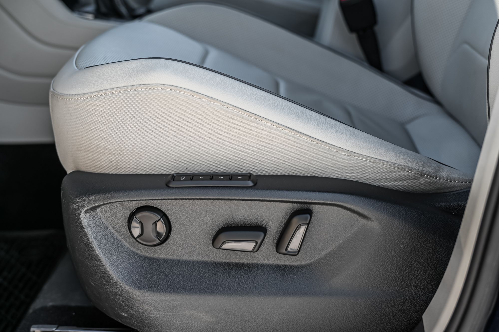 Volkswagen Tiguan  2022