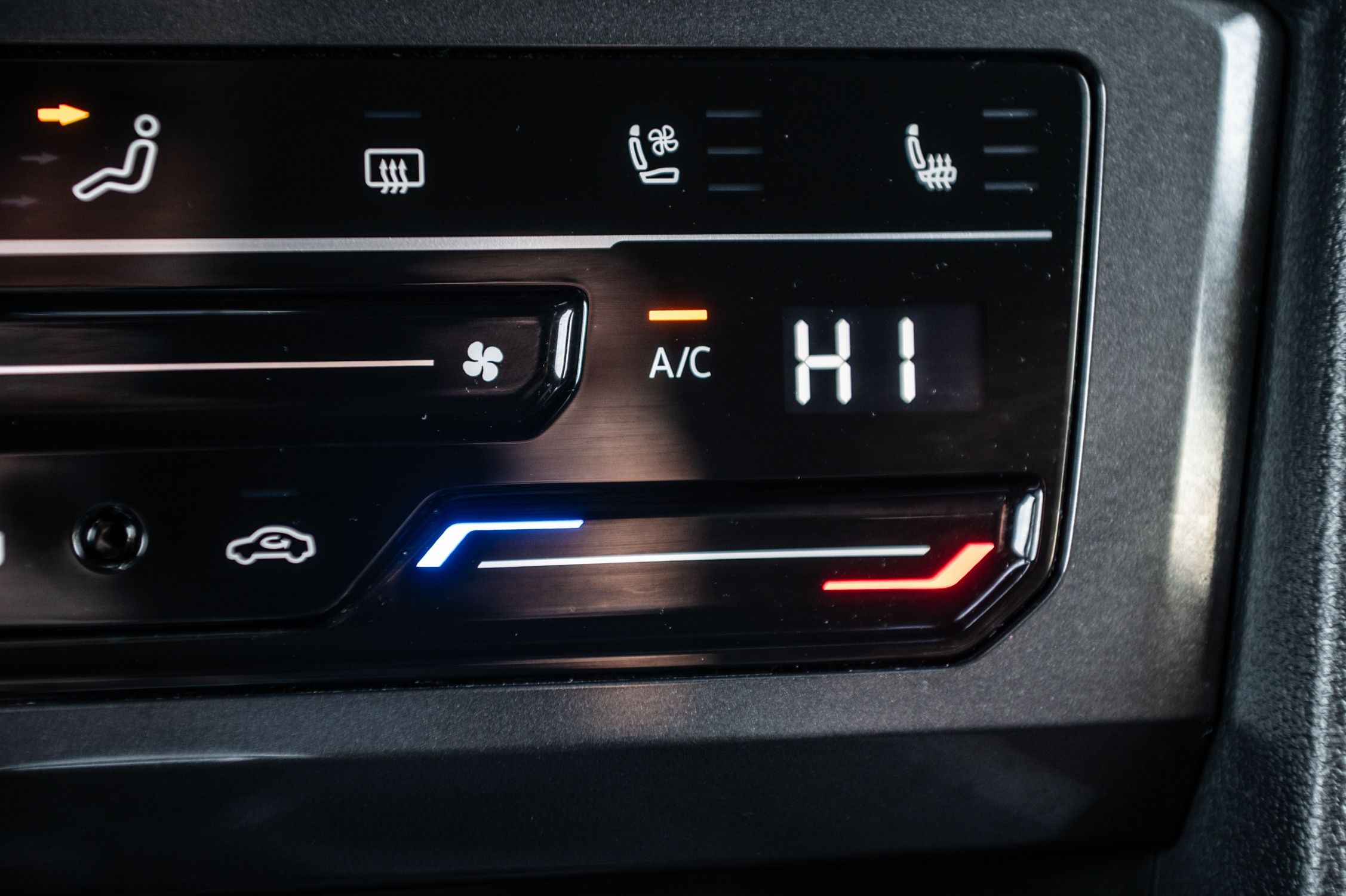 Volkswagen Tiguan  2023 à Saint-Bruno-de-Montarville, Québec