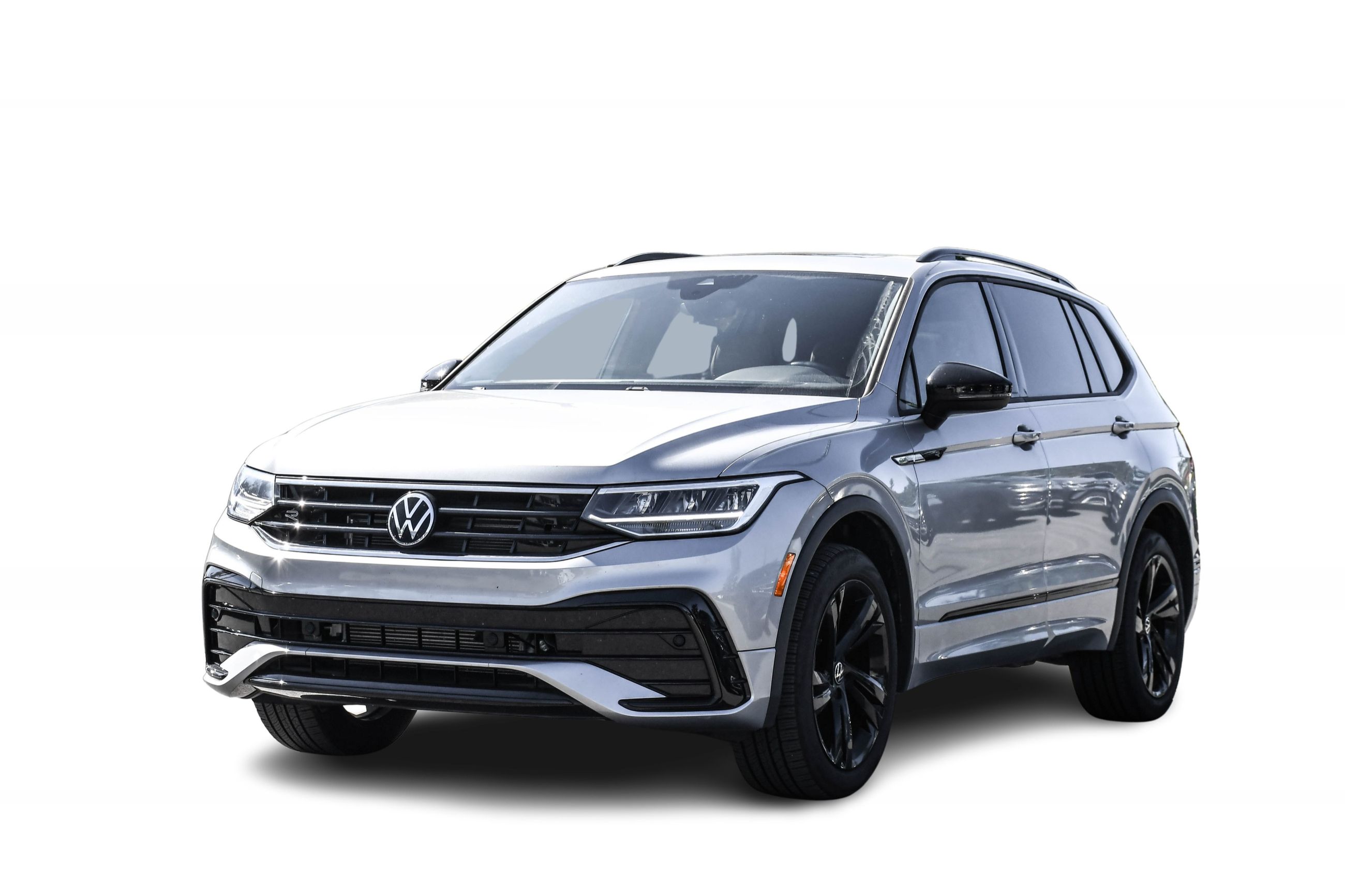 Photo 2023 Volkswagen Tiguan Comfortline R-Line Black Edition #1