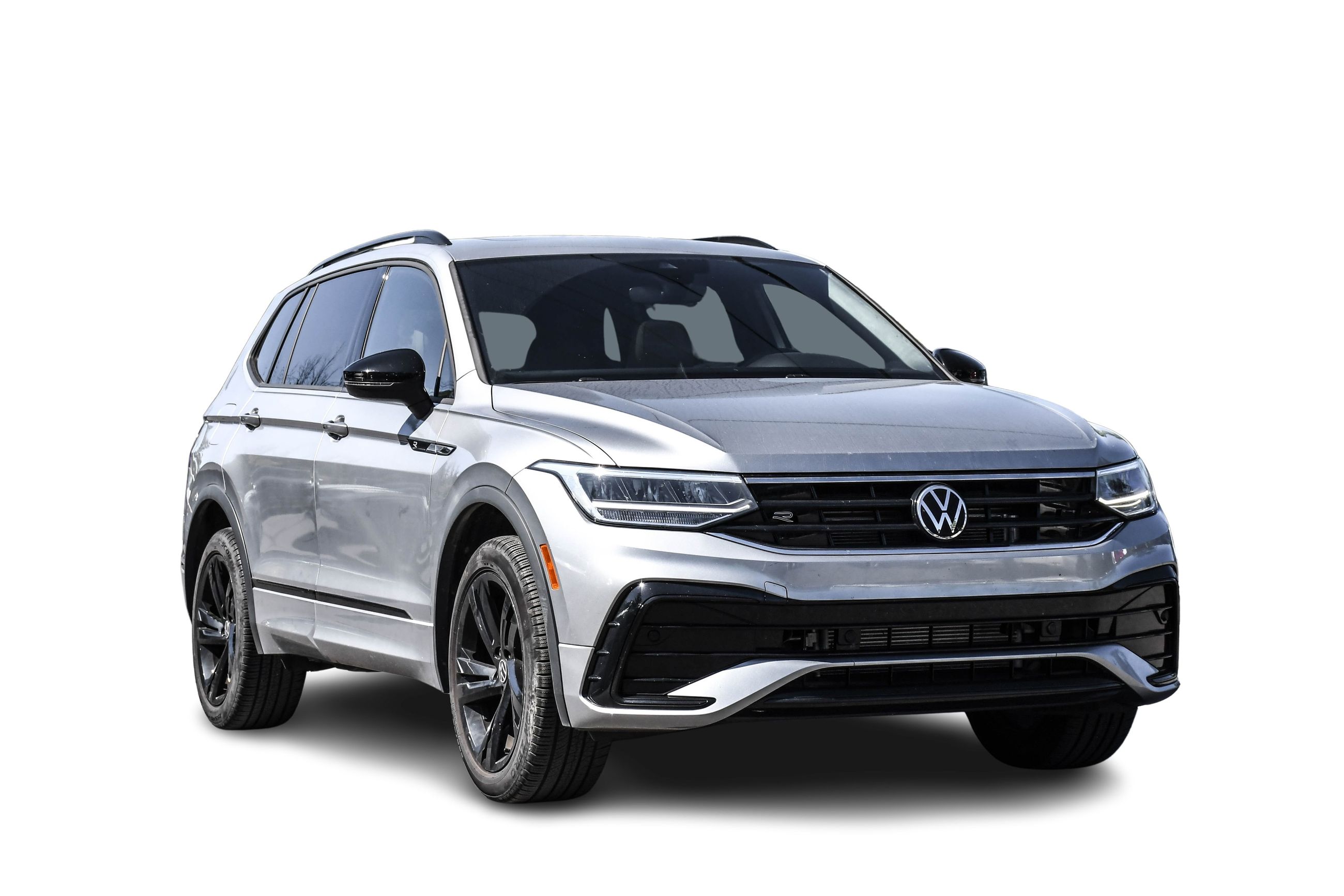 Photo 2023 Volkswagen Tiguan Comfortline R-Line Black Edition #3