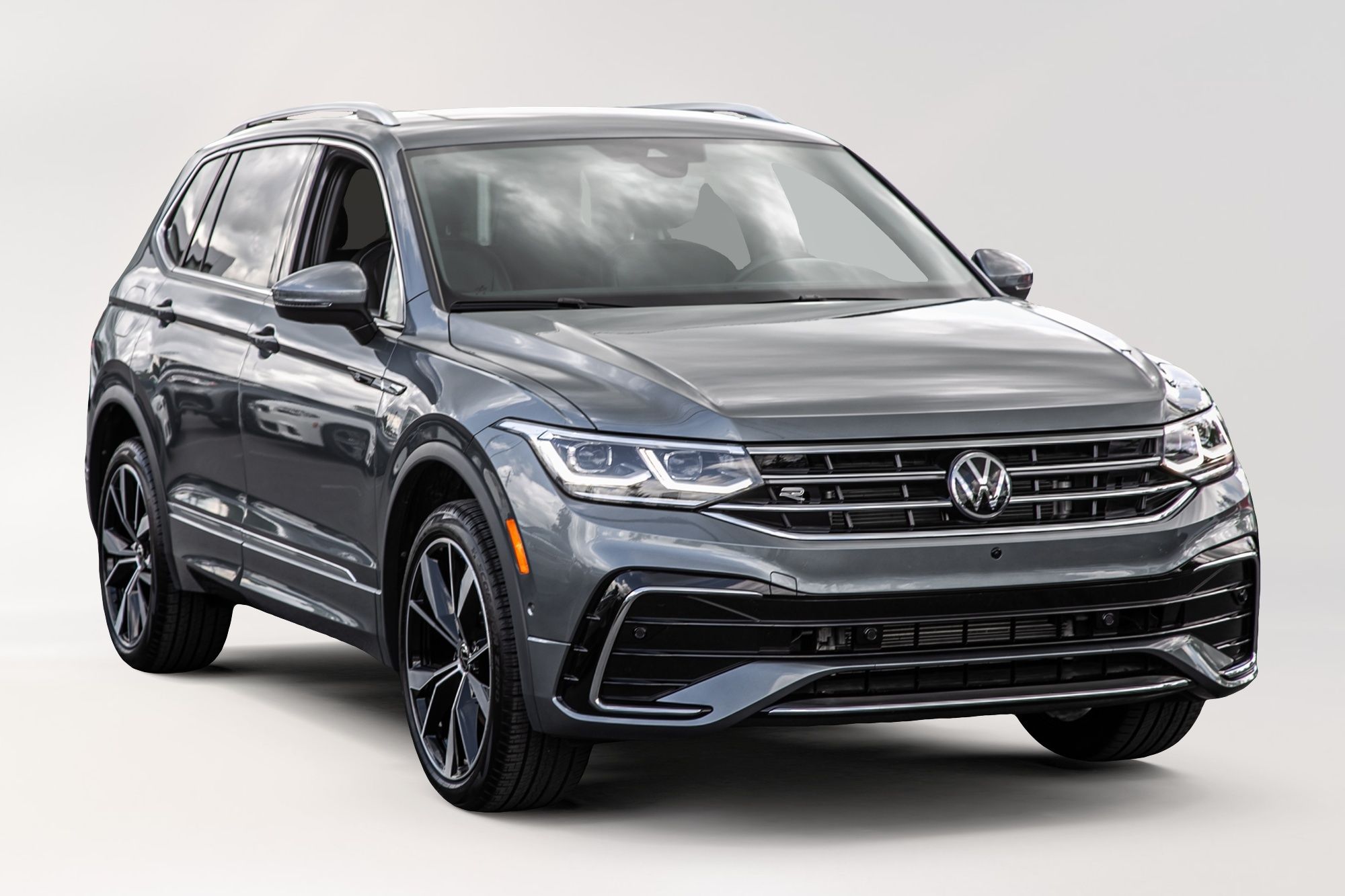 St-Bruno Volkswagen | Volkswagen Tiguan Highline R-Line | Fender | Toit ...