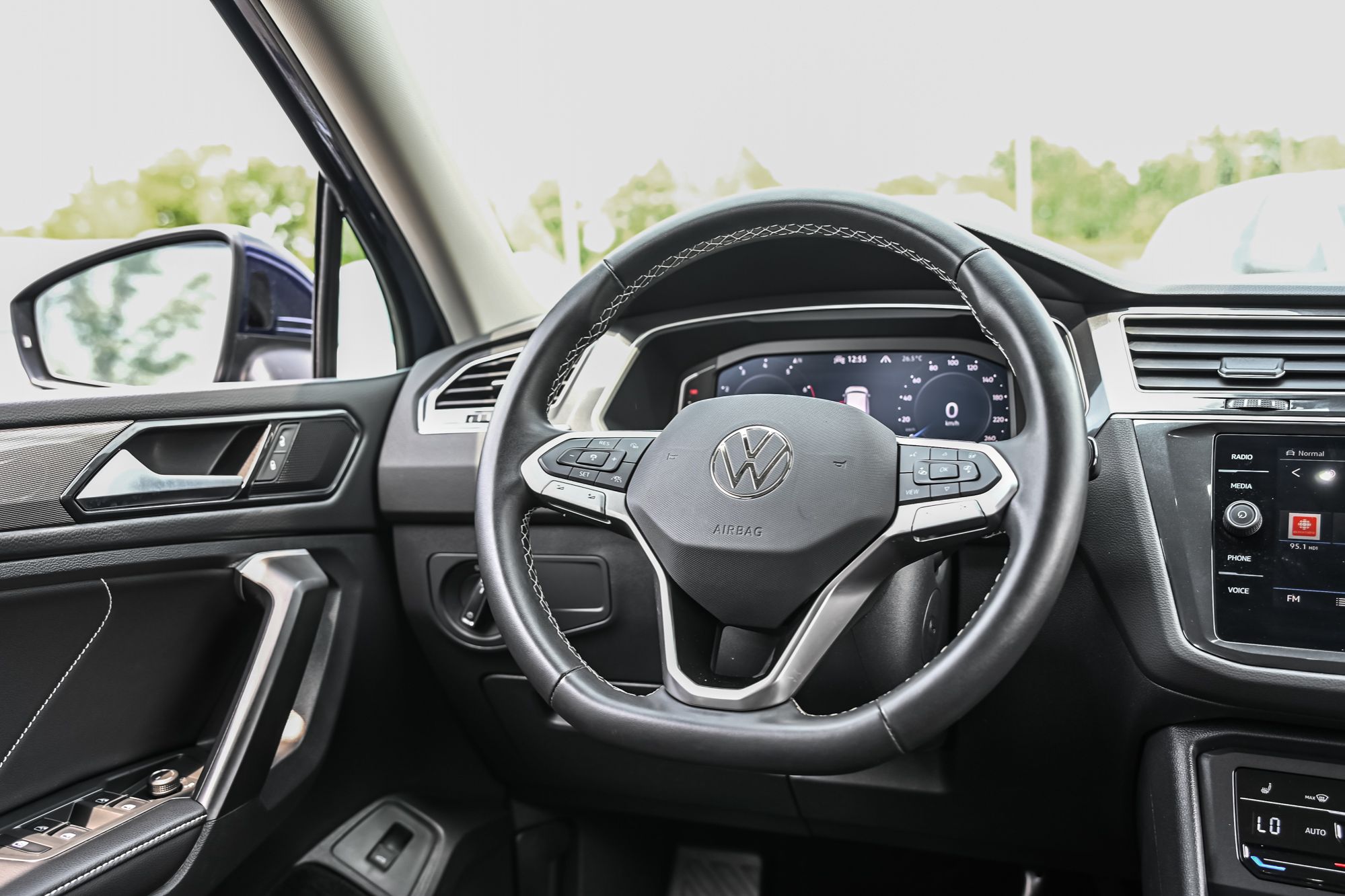 Volkswagen Tiguan  2024 à Saint-Bruno-de-Montarville, Québec