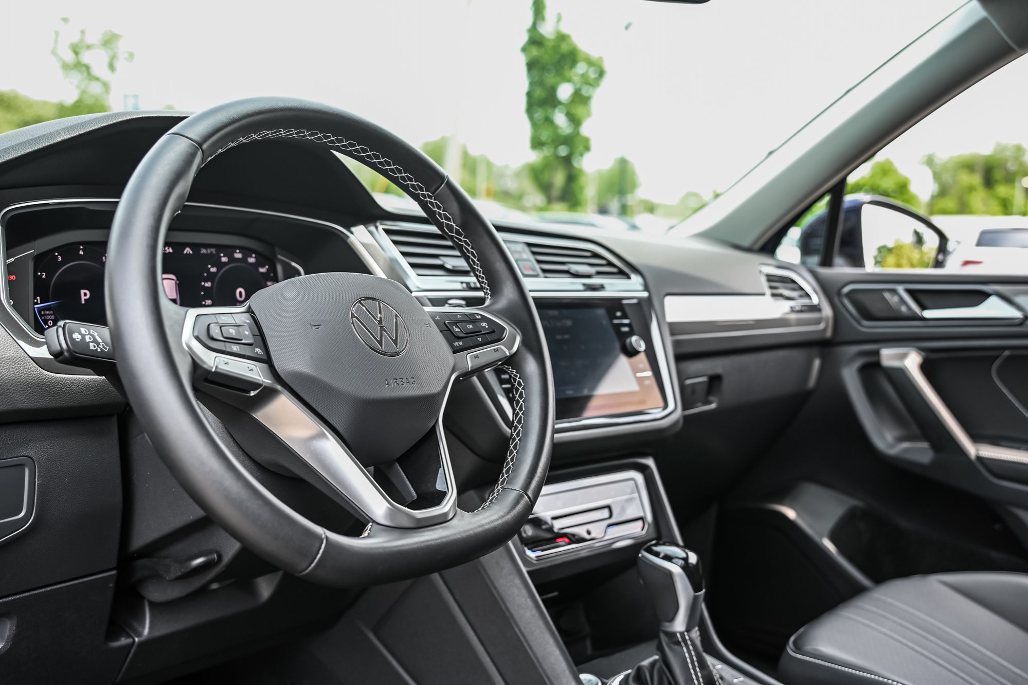Volkswagen Tiguan  2024 à Saint-Bruno-de-Montarville, Québec