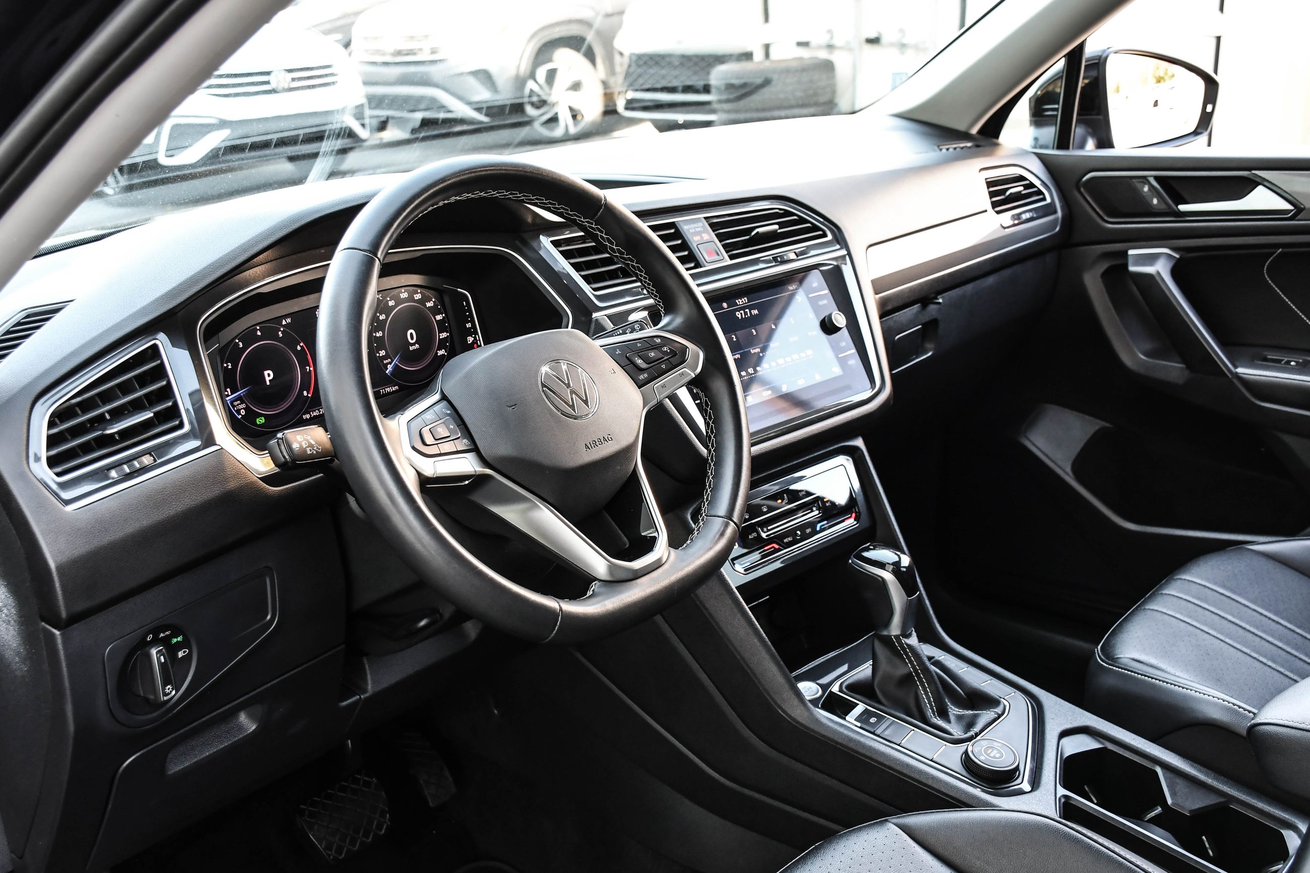 Volkswagen Tiguan  2024 à Saint-Bruno-de-Montarville, Québec