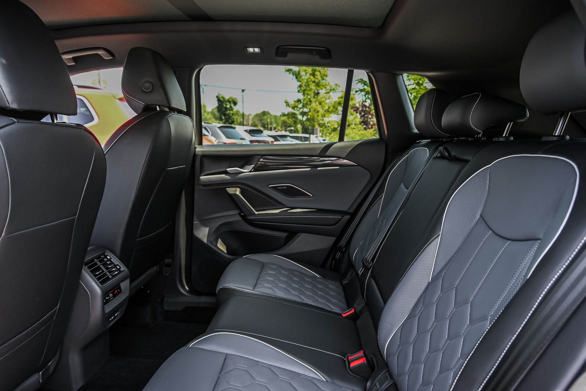 Volkswagen Tiguan  2026 à Saint-Bruno-de-Montarville, Québec