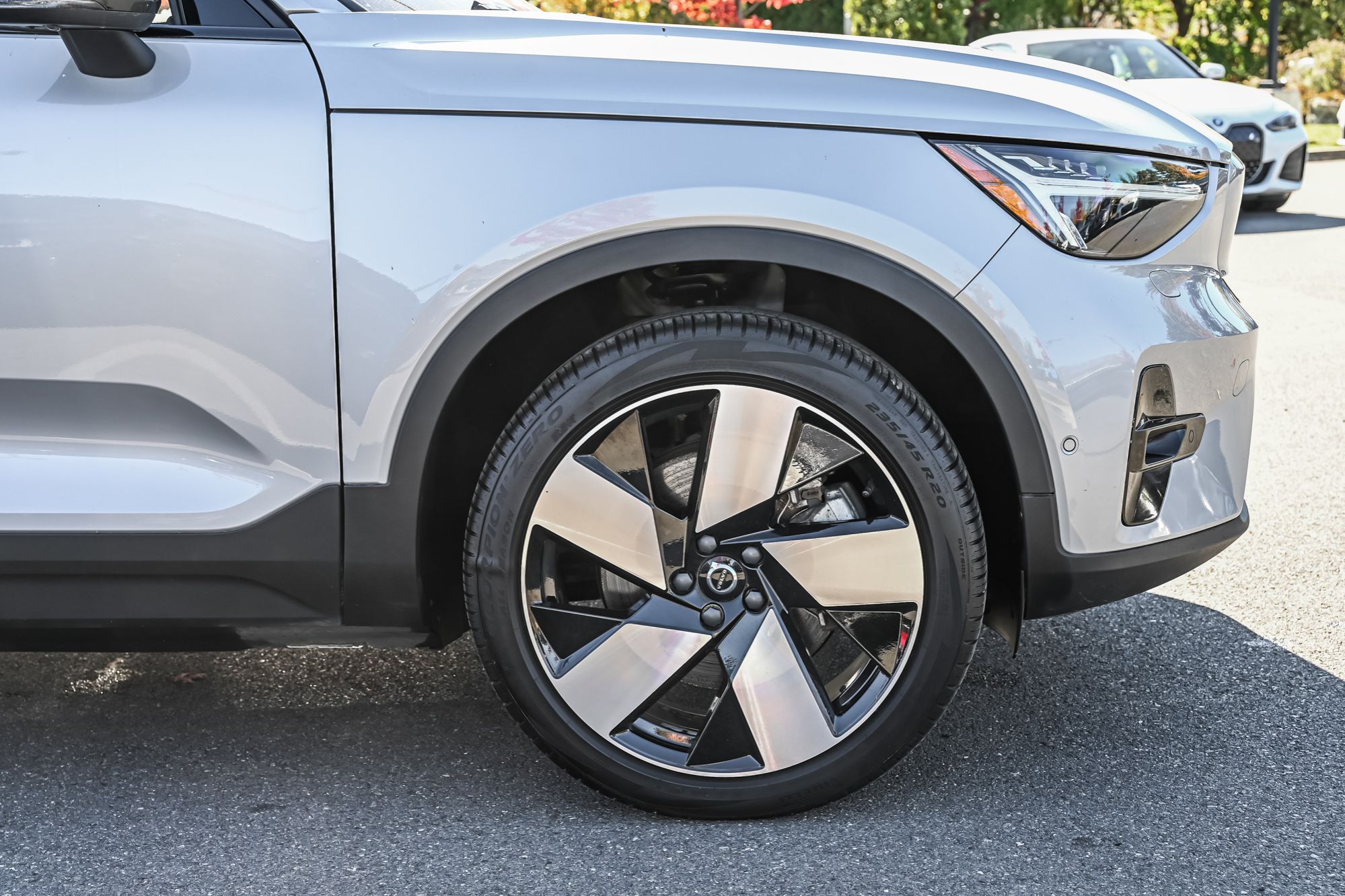 2023 Volvo C40 Recharge Pure Electric