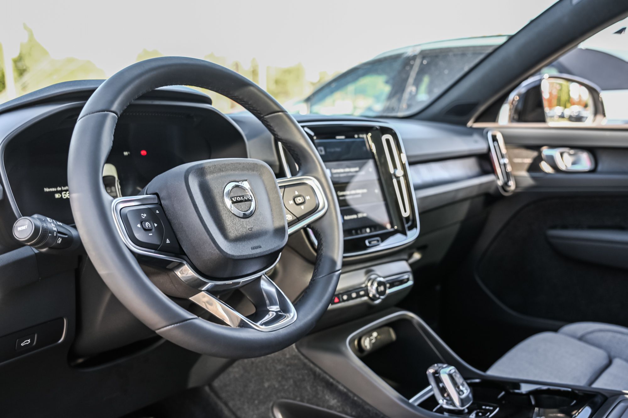 2023 Volvo C40 Recharge Pure Electric