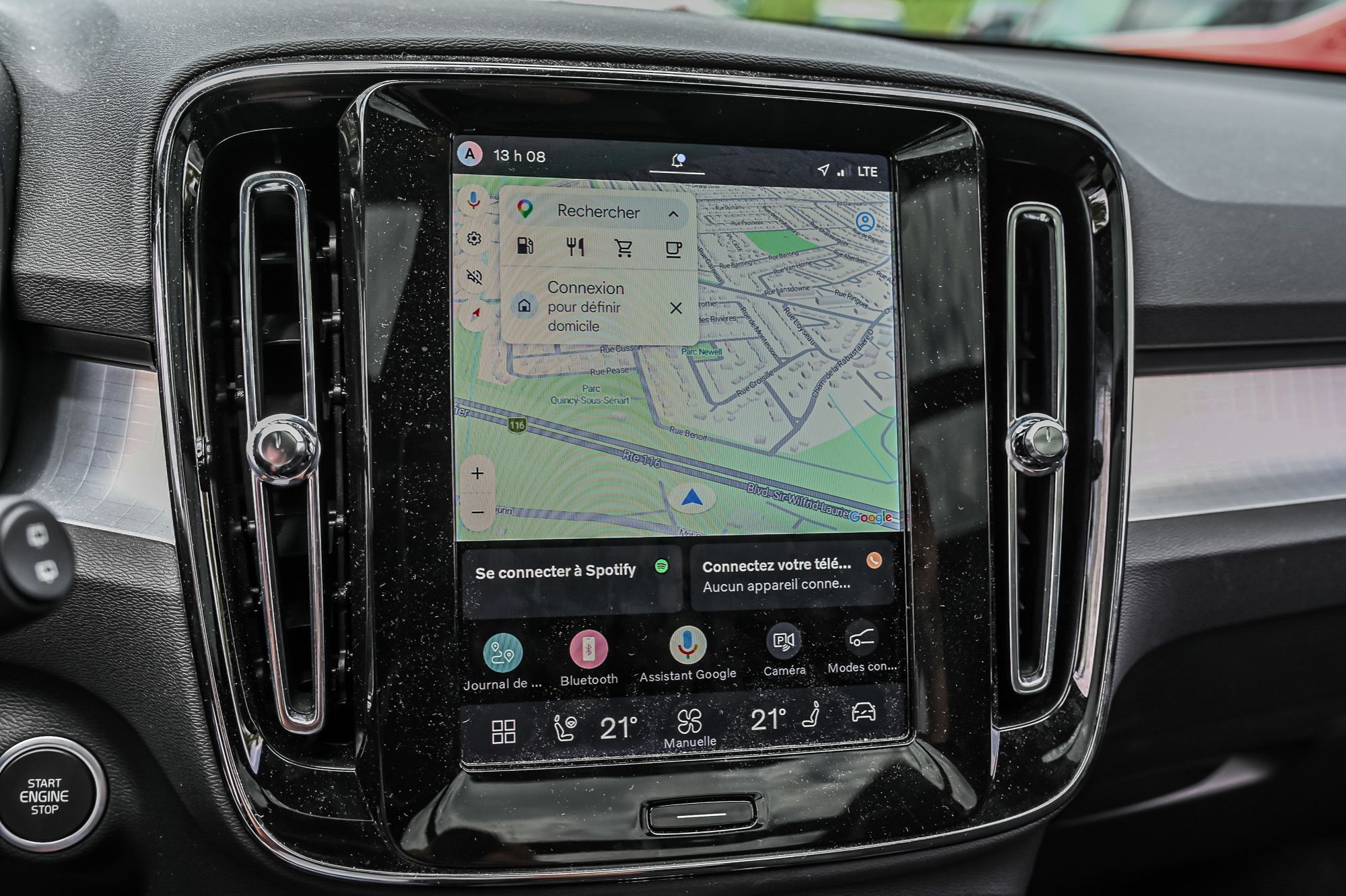2026 Volvo XC40 in Saint-Bruno-de-Montarville, Quebec