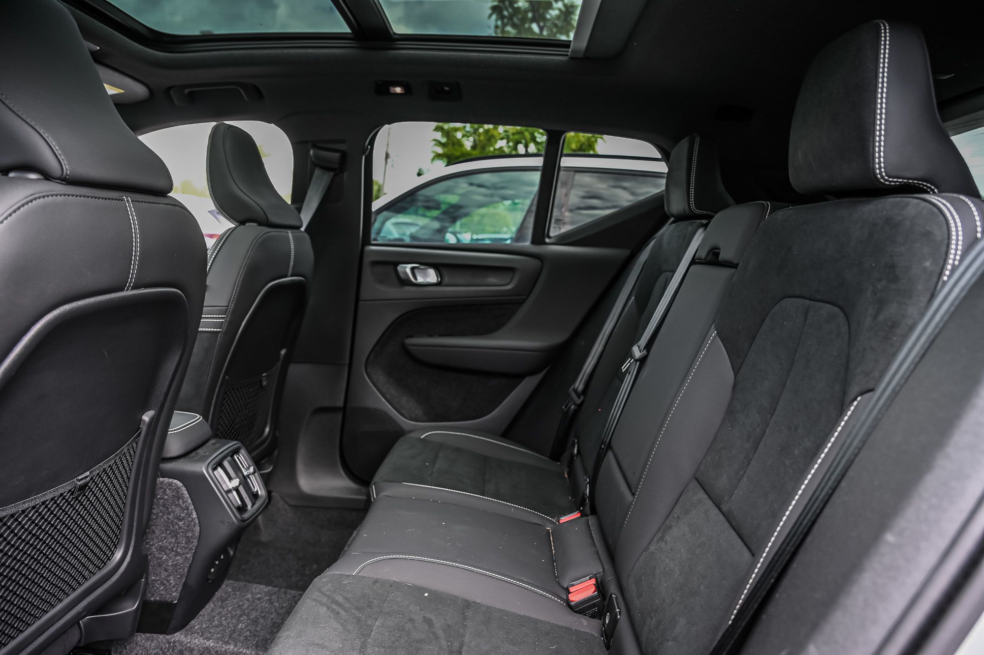 2026 Volvo XC40 in Saint-Bruno-de-Montarville, Quebec