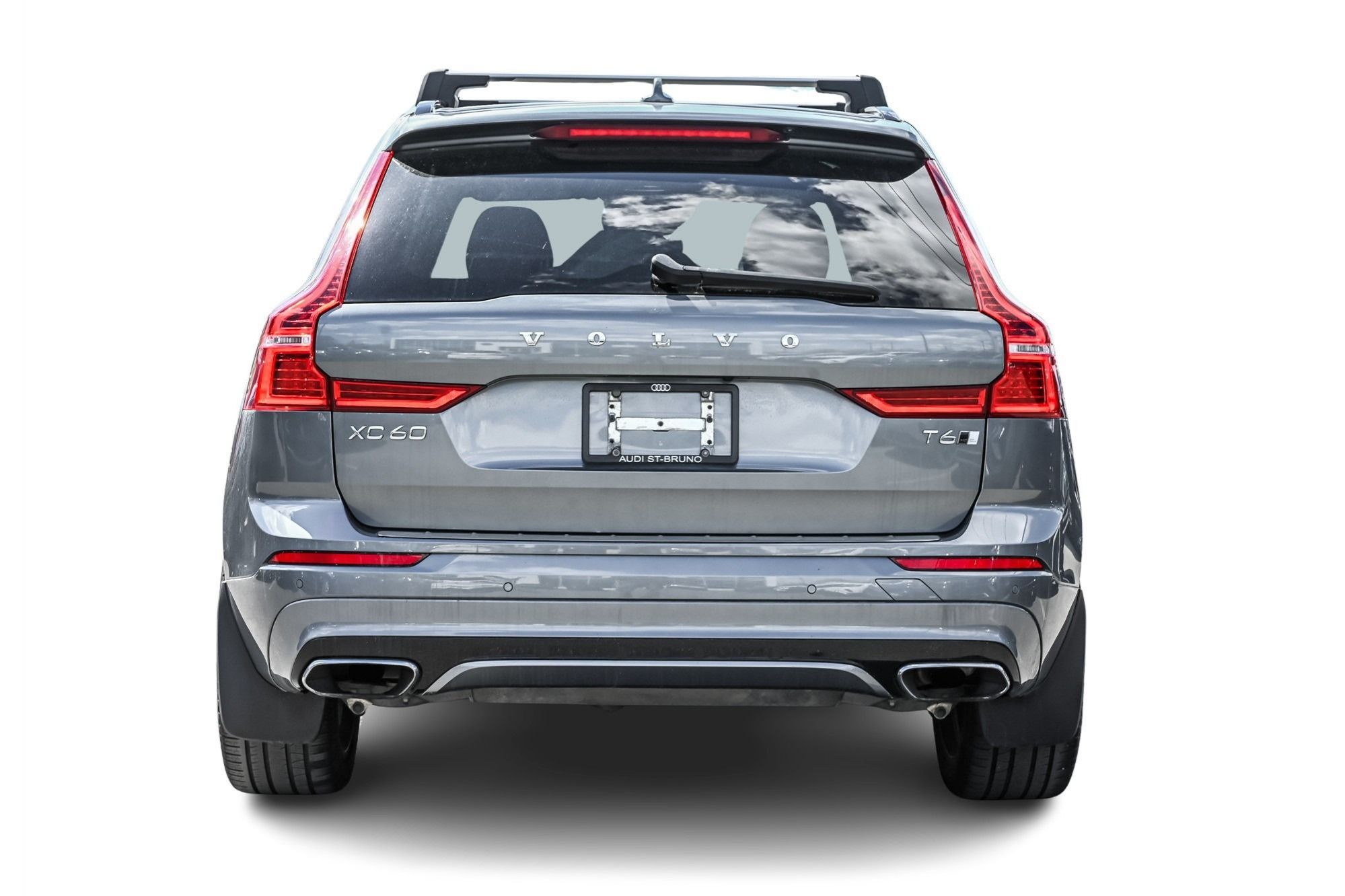 2021 Volvo XC60 in Saint-Bruno-de-Montarville, Quebec