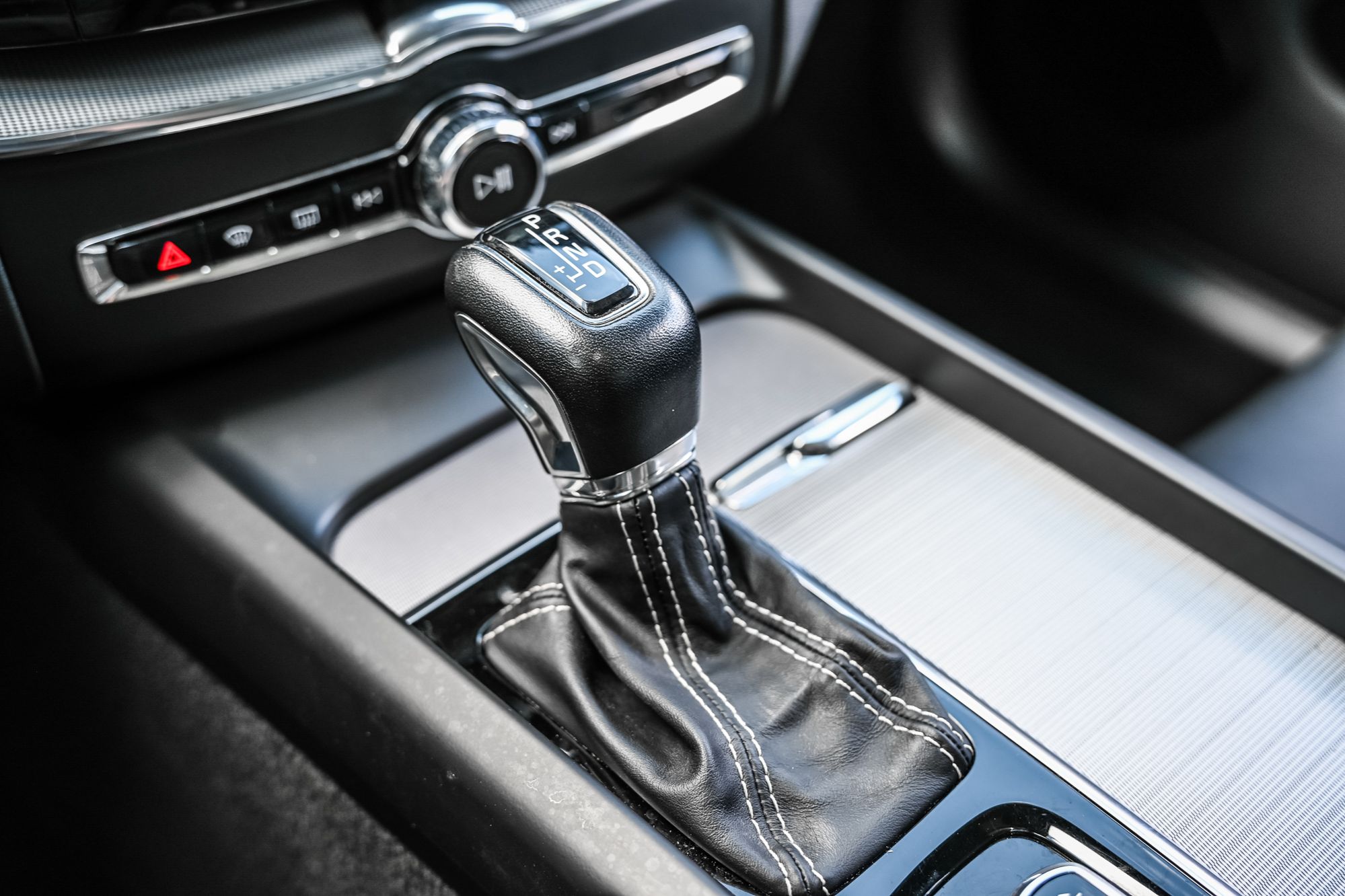 2021 Volvo XC60 in Saint-Bruno-de-Montarville, Quebec