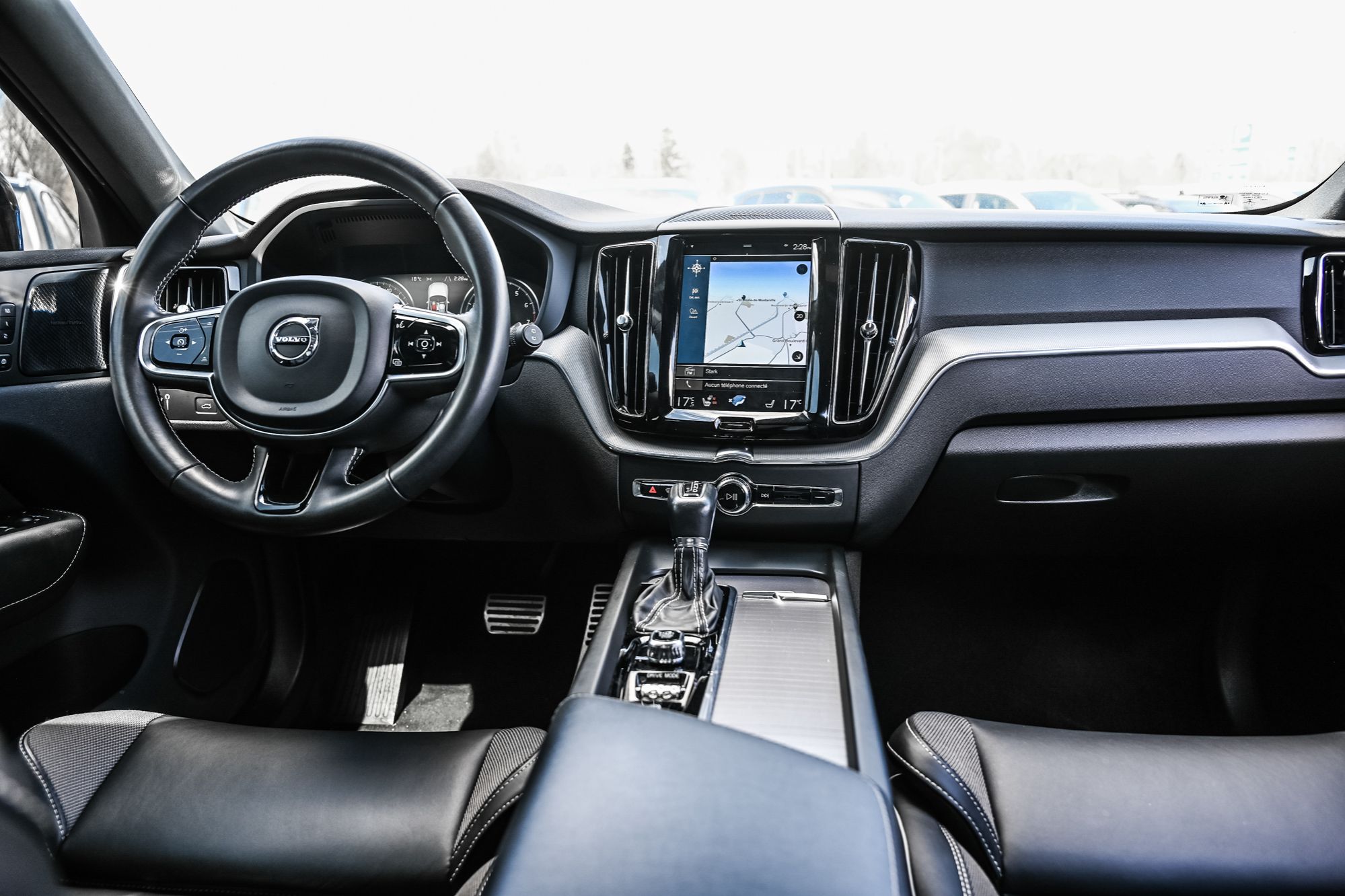 2021 Volvo XC60 in Saint-Bruno-de-Montarville, Quebec