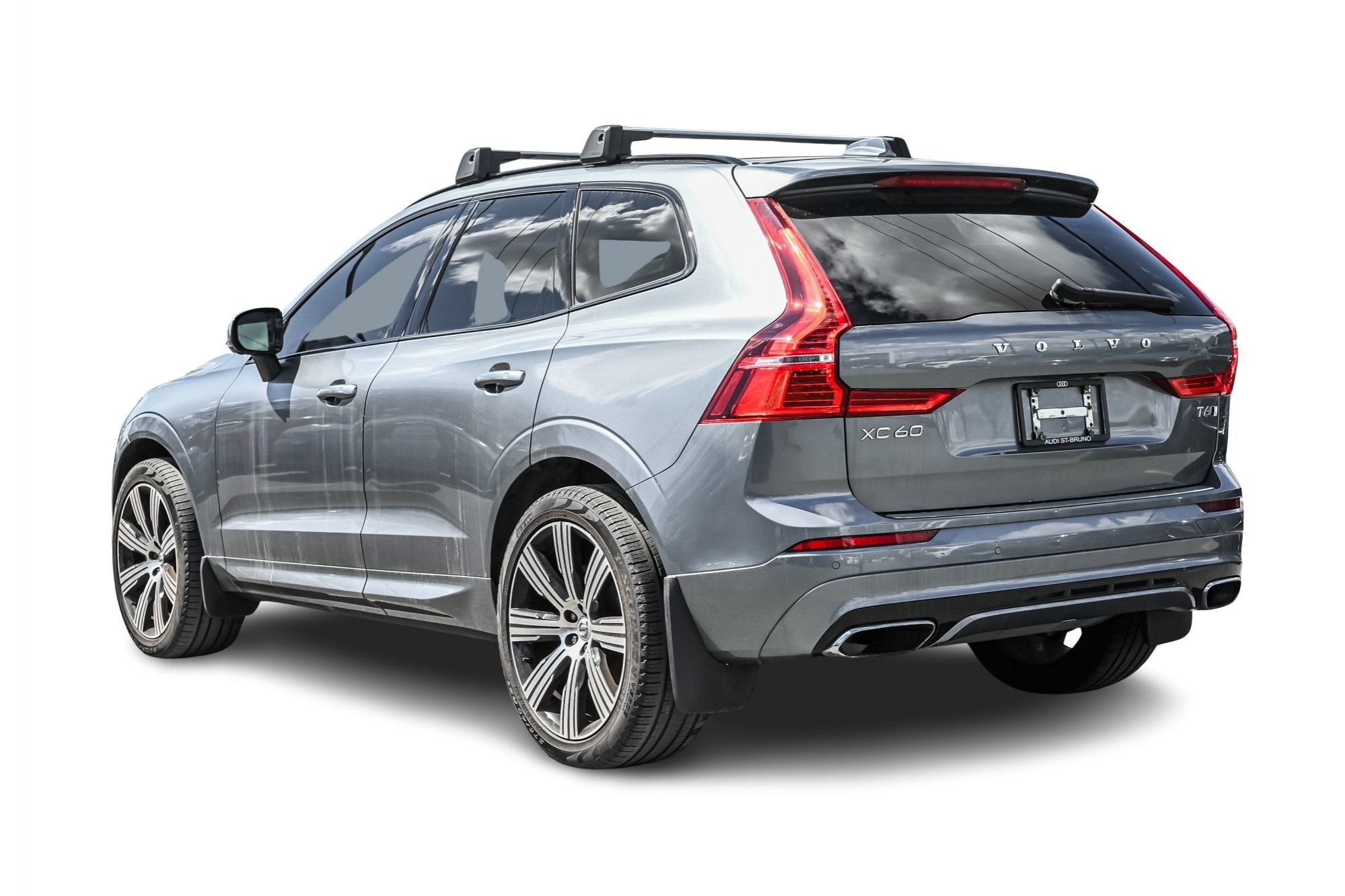 2021 Volvo XC60 in Saint-Bruno-de-Montarville, Quebec