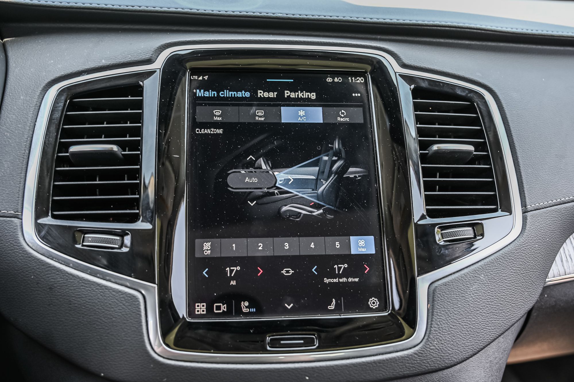 Volvo XC90 Recharge  2024 à Saint-Bruno-de-Montarville, Québec