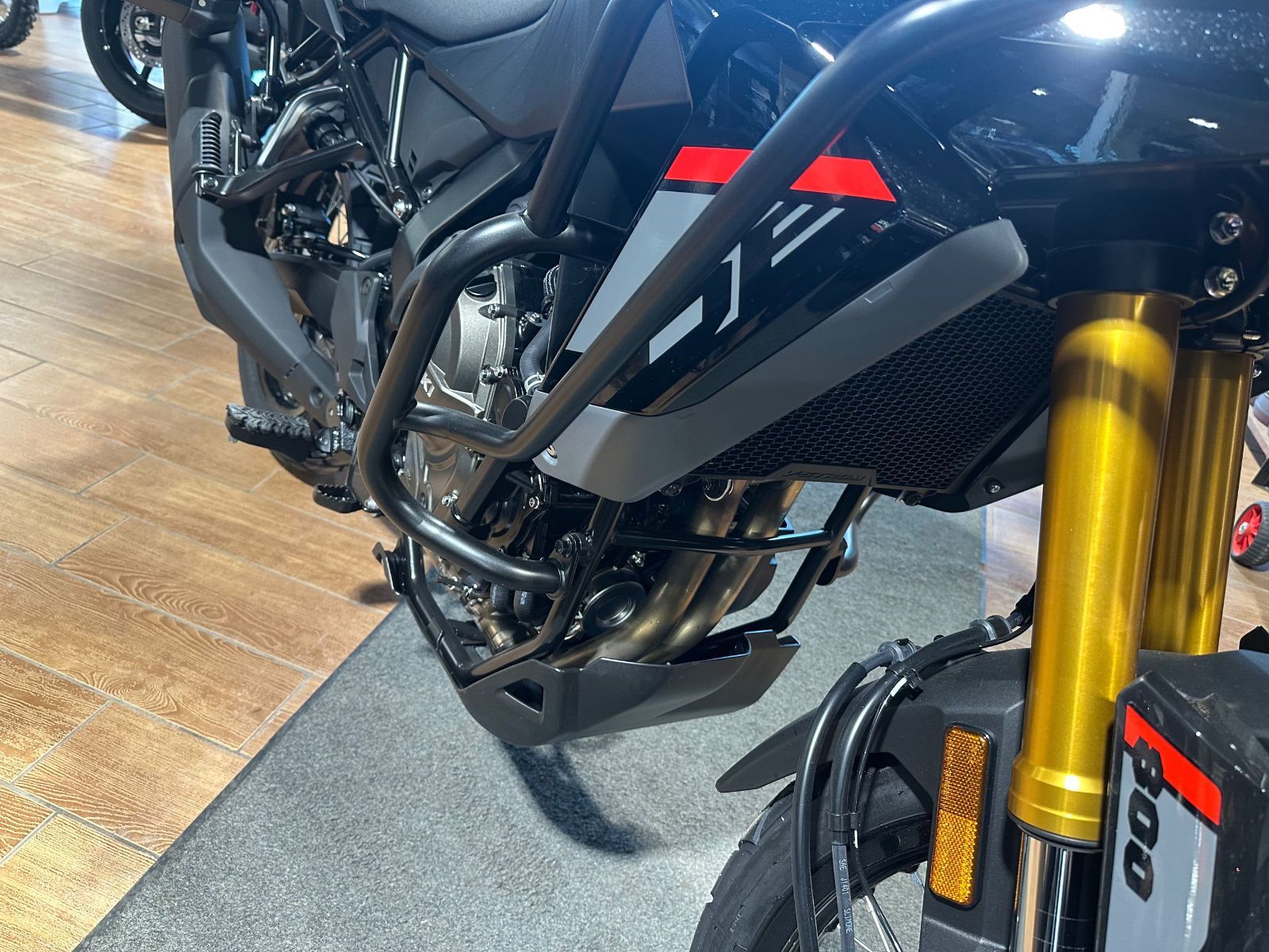 Suzuki V-STROM 800DE ADVENTURE 1200$ de rabais 2026