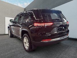 Photo 2026 Jeep Grand Cherokee LAREDO X #2