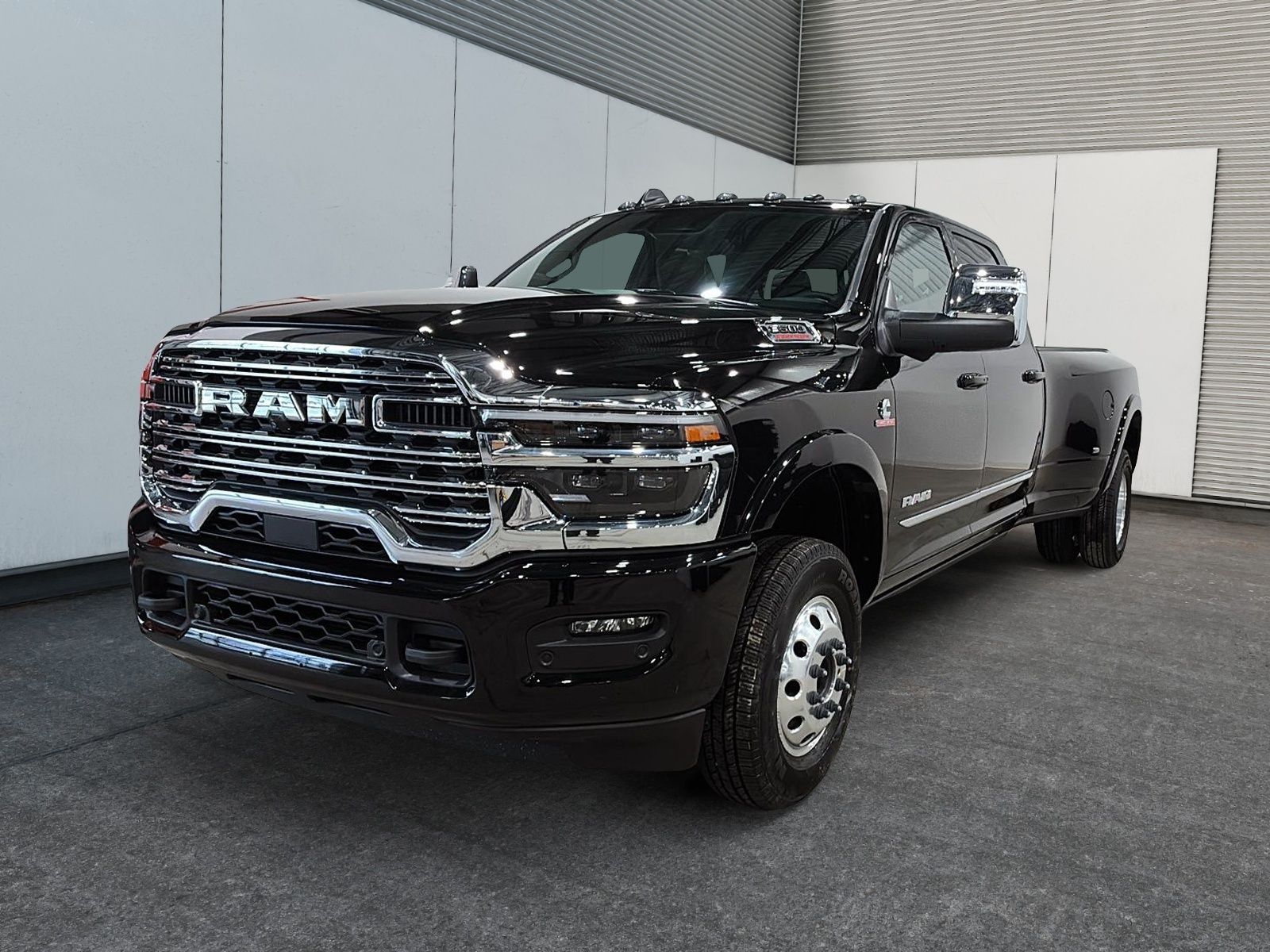 2026 RAM 3500 LIMITED
