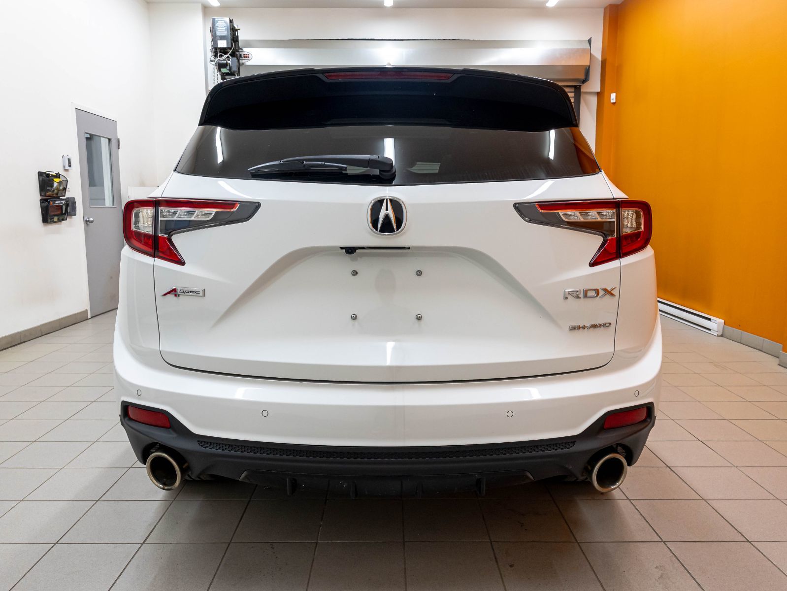Acura RDX 2024 — photo 8