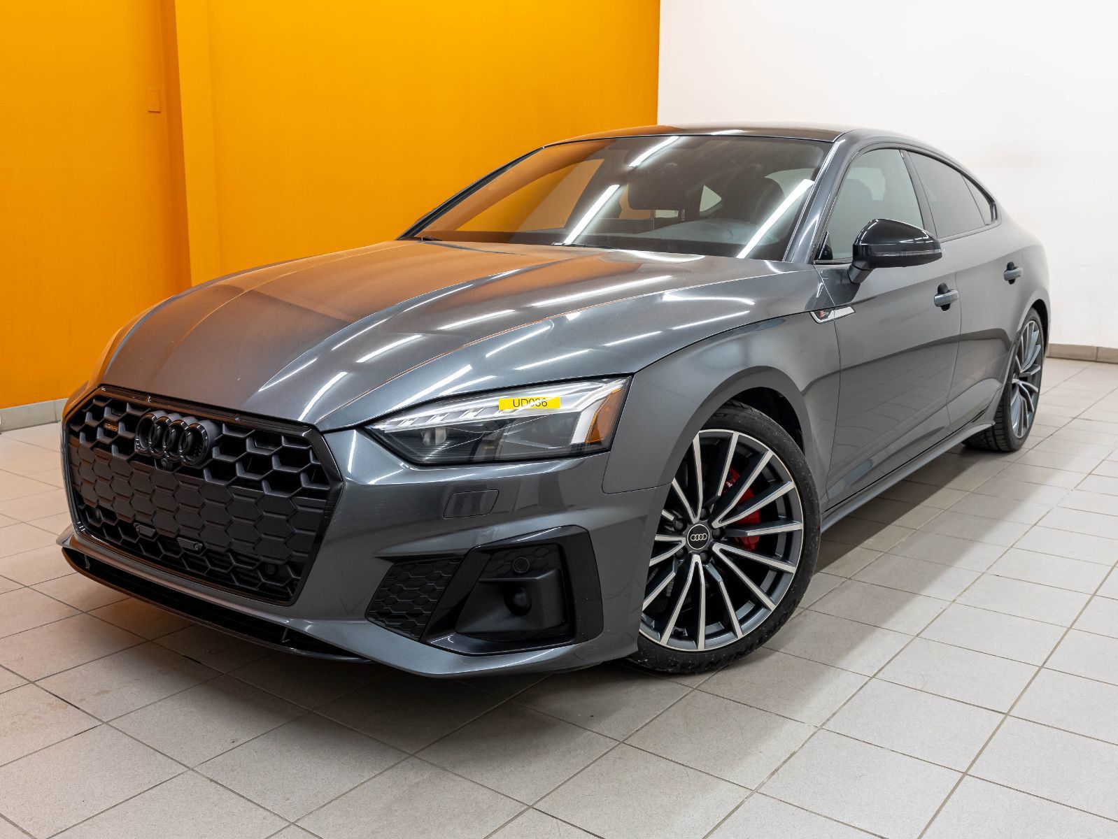 2022 Audi A5 TECHNIK SLINE QUATTRO *TOIT* NAV CUIR BLACK OPTIC