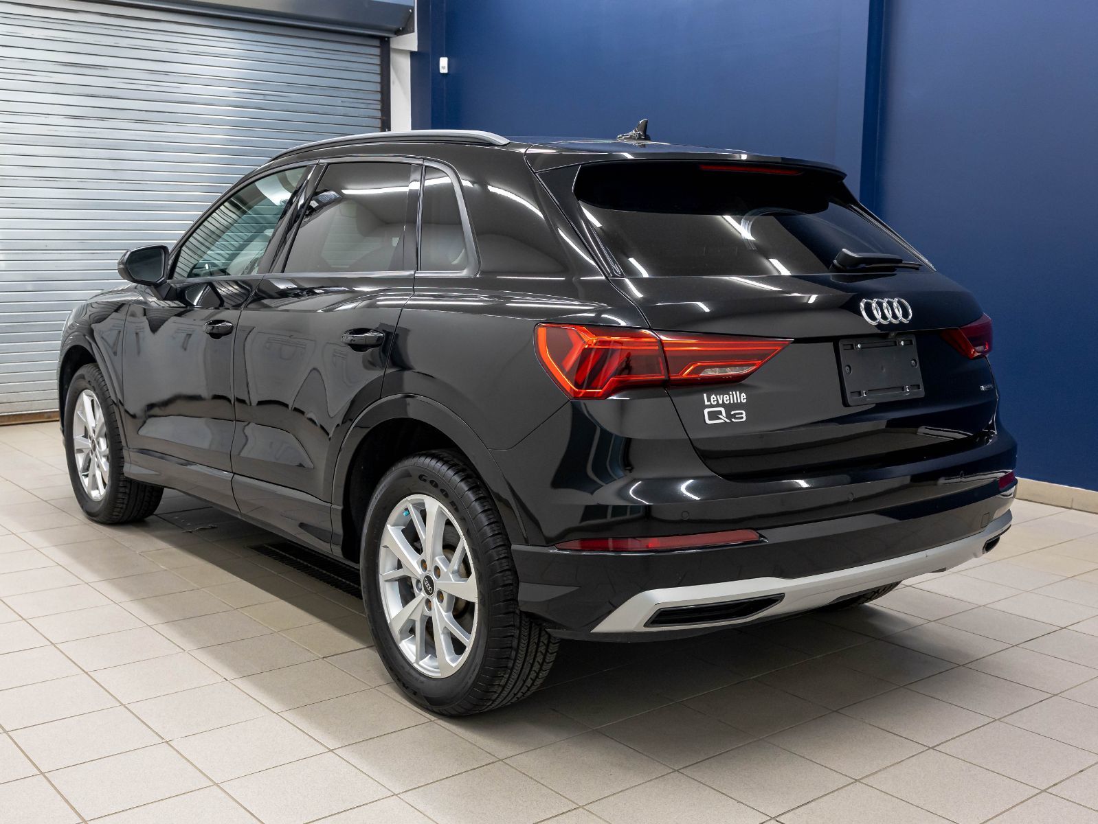 Audi Q3 2022 — photo 7