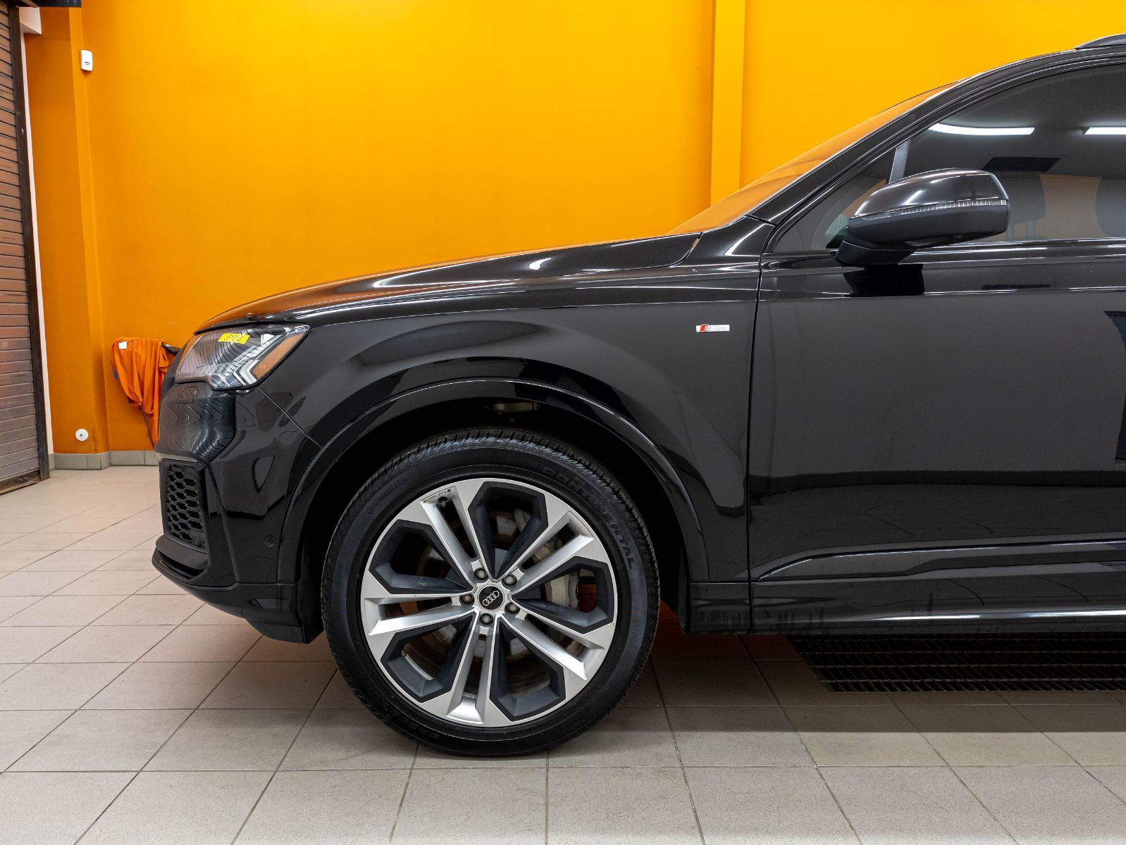 Audi Q7 2023 — photo 6