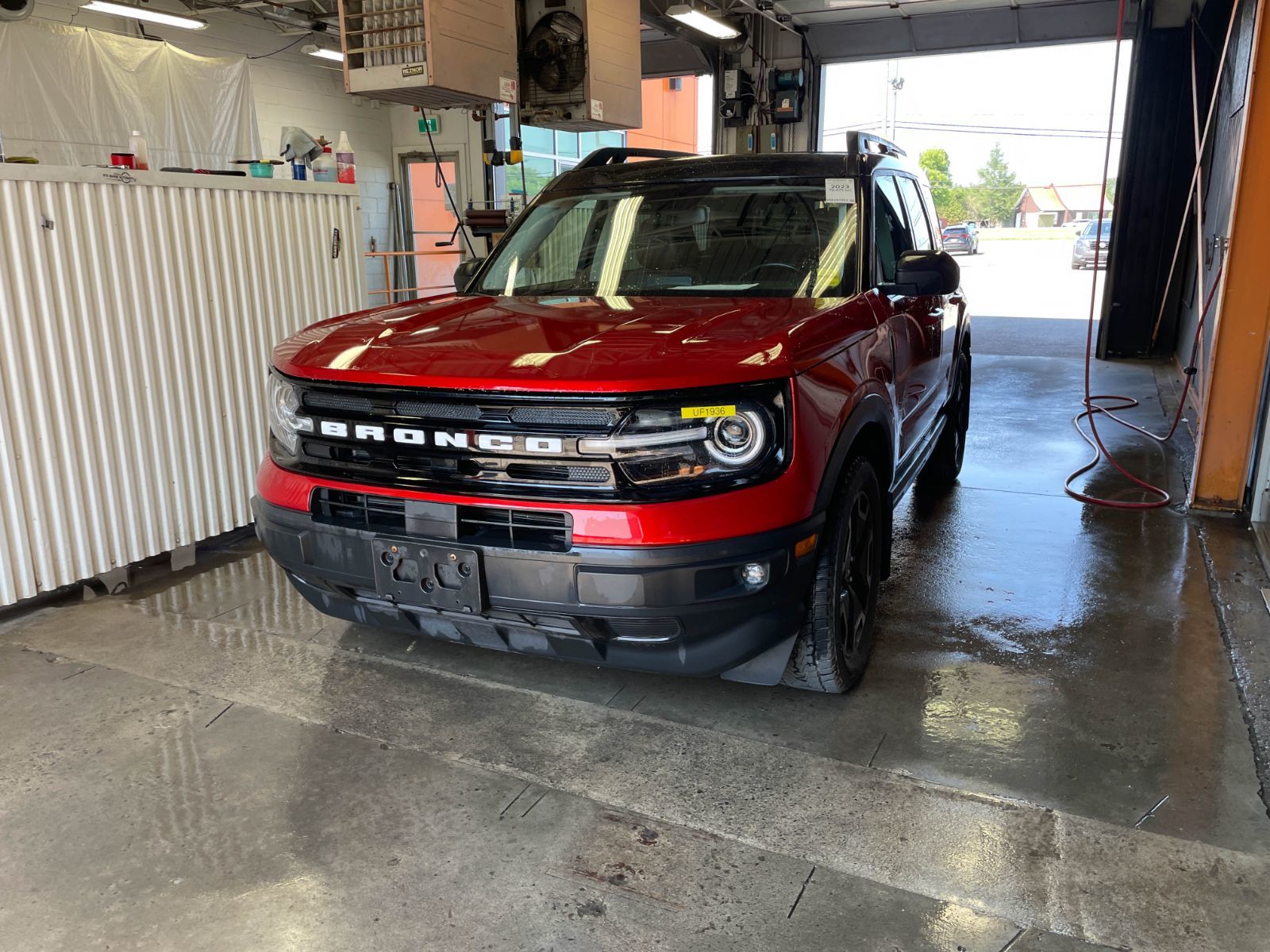 Ford Bronco Sport 2023 — photo 8