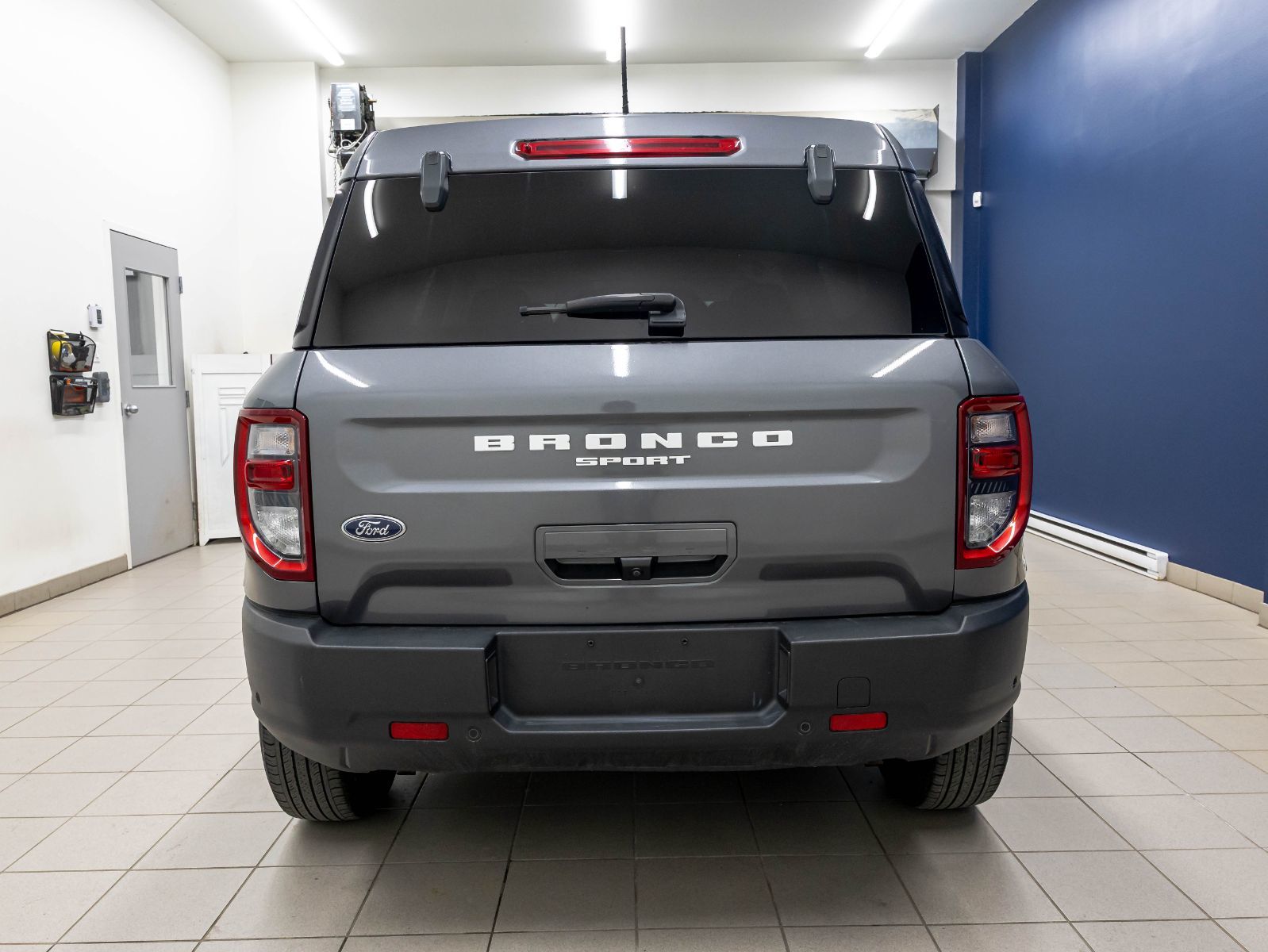 Ford Bronco Sport 2023 — photo 8