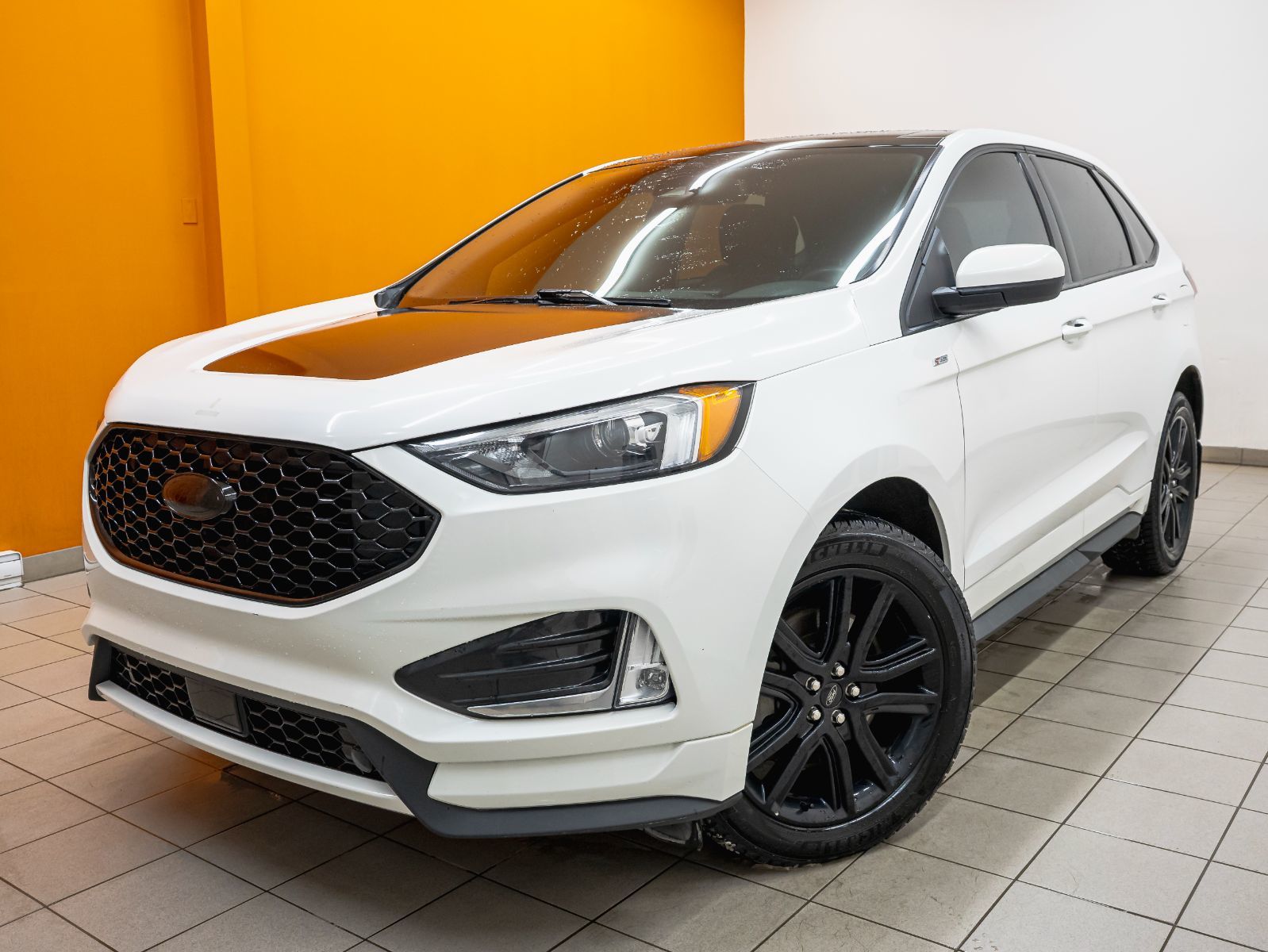 2023 Ford Edge ST-LINE AWD *TOIT* SIÈGES CHAUF HAYON ELEC CARPLAY