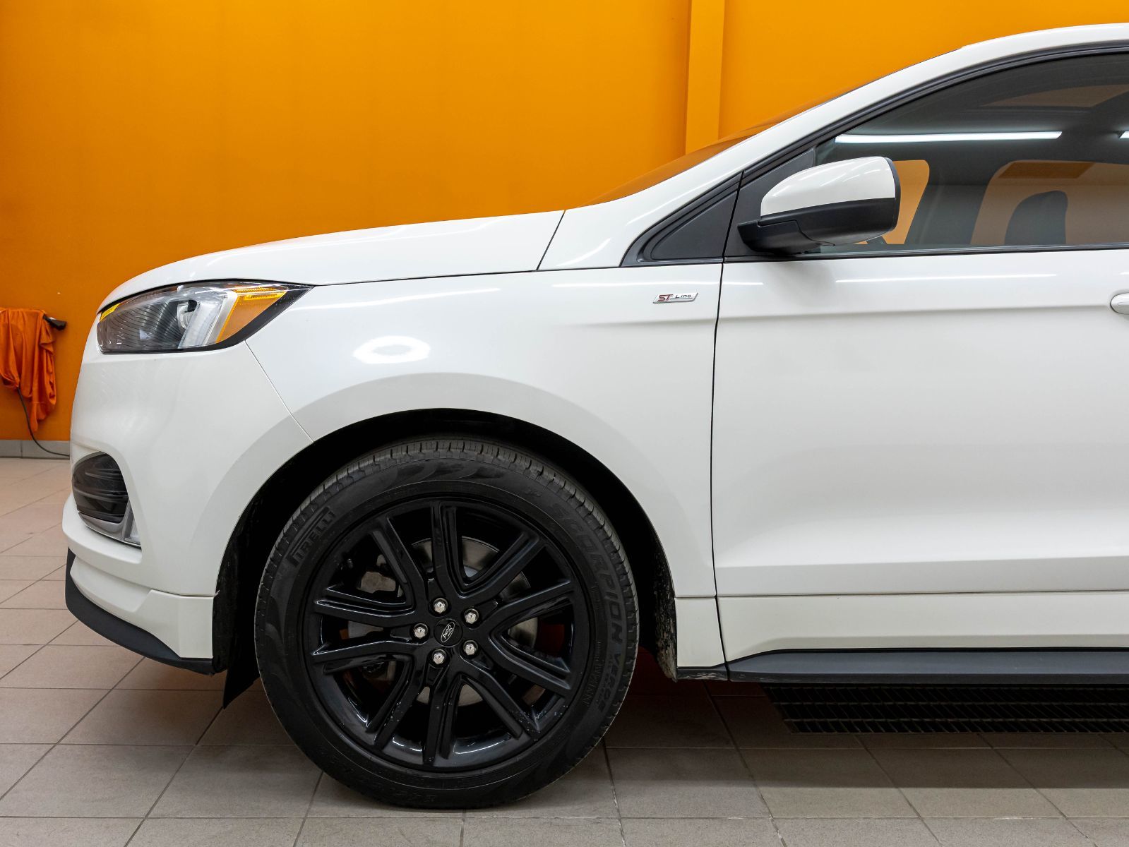 Ford Edge 2023 — photo 6