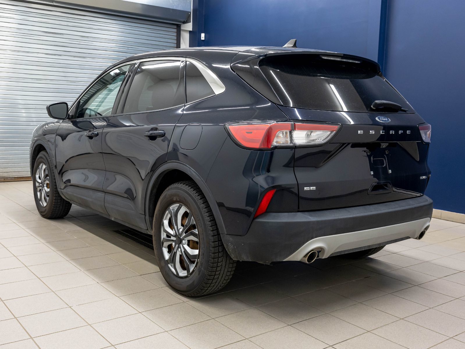 Ford Escape 2021 — photo 7
