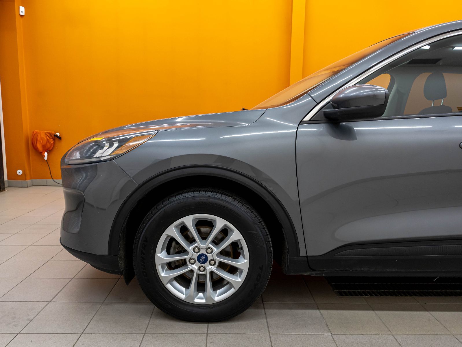 Ford Escape 2021 — photo 6