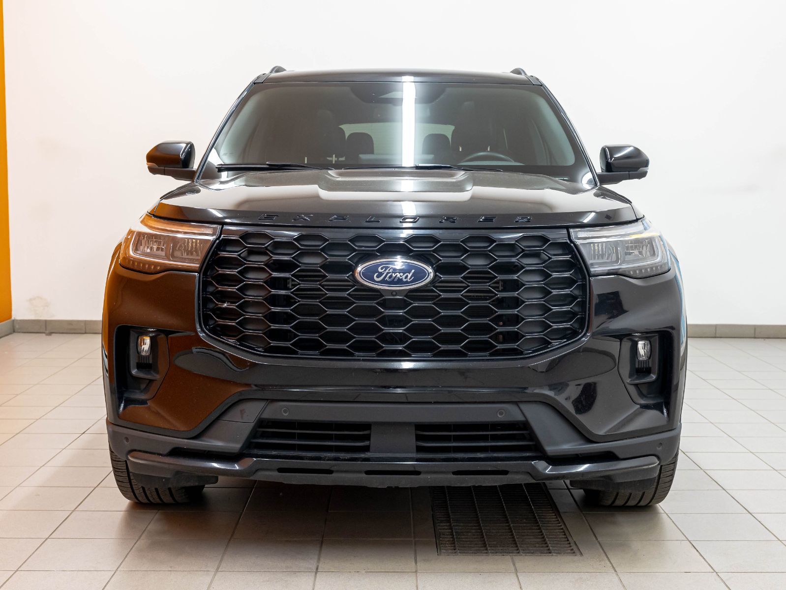 Ford Explorer 2025 — photo 8