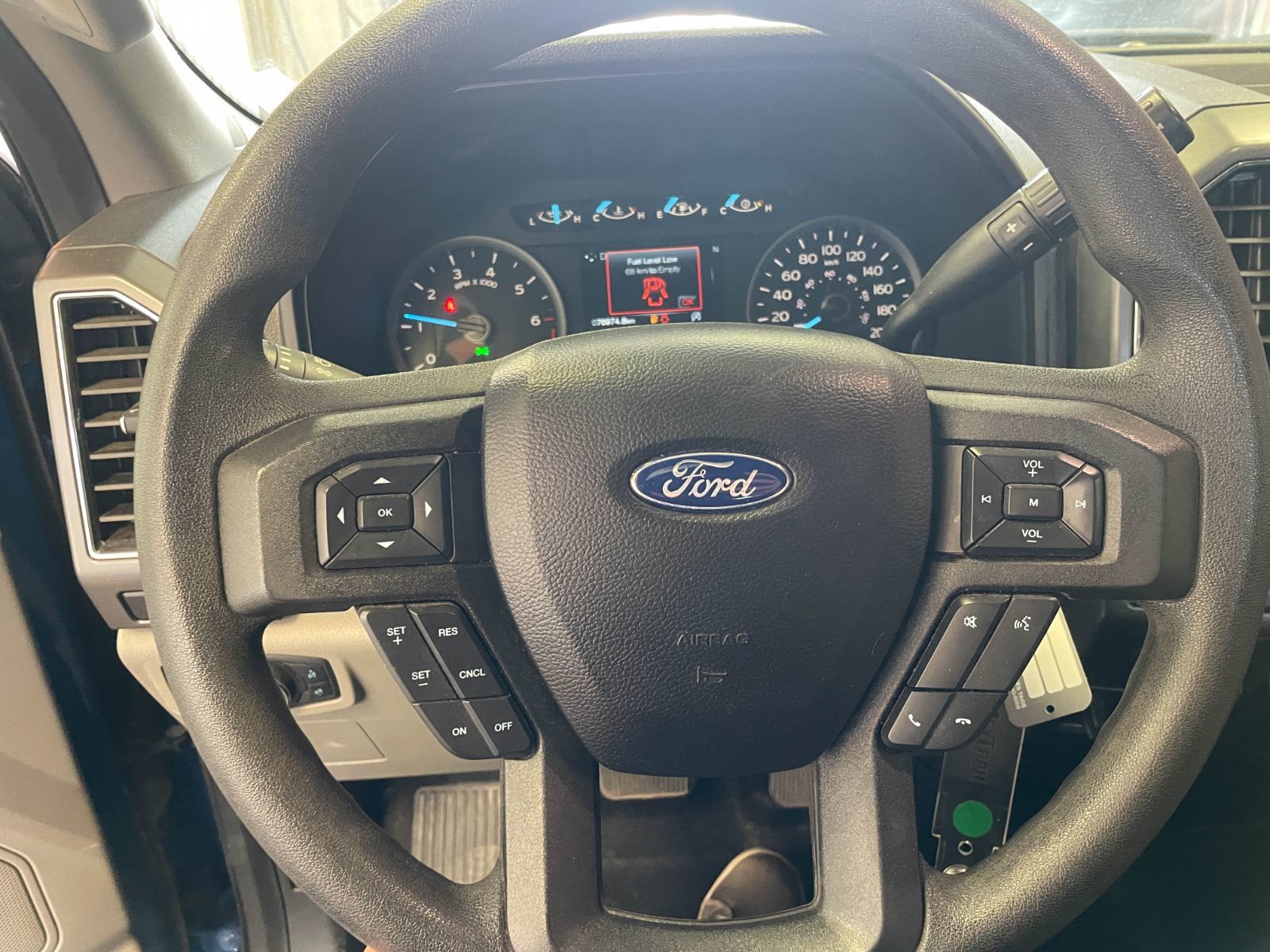 Ford F-150 2019 — photo 8
