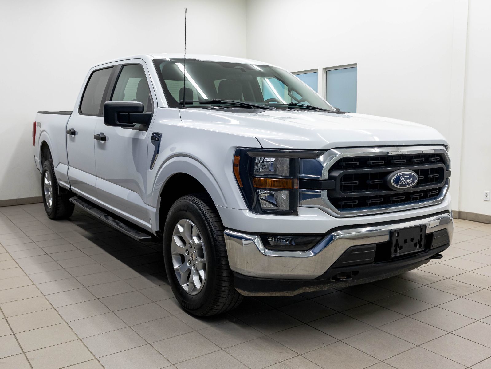 Ford F-150 2023 — photo 8