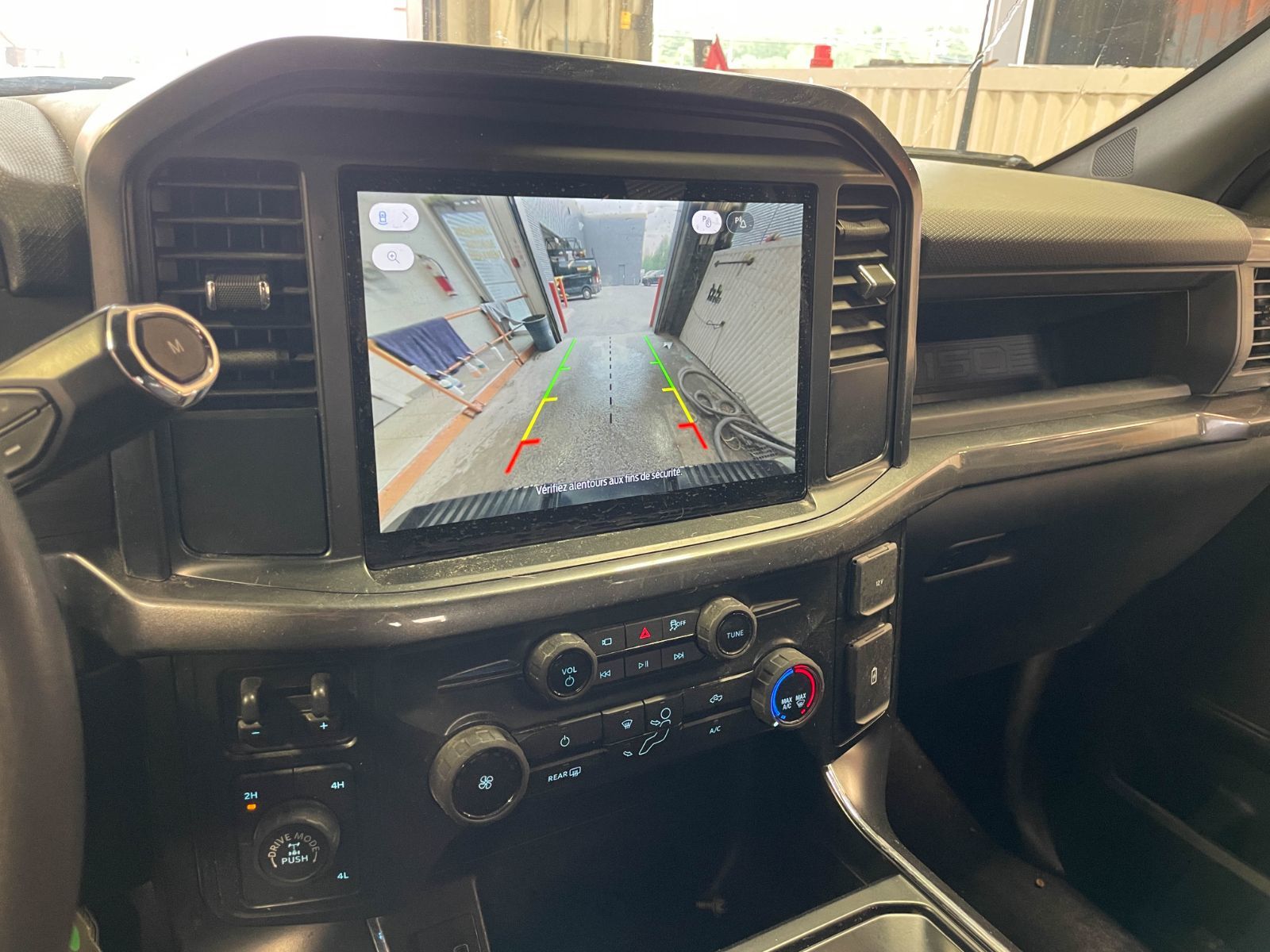 Ford F-150 2025 — photo 8