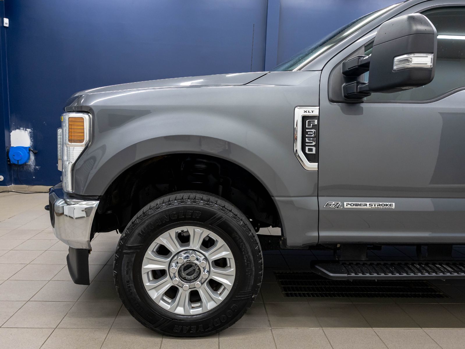 Ford Super Duty F-350 SRW 2022 — photo 7