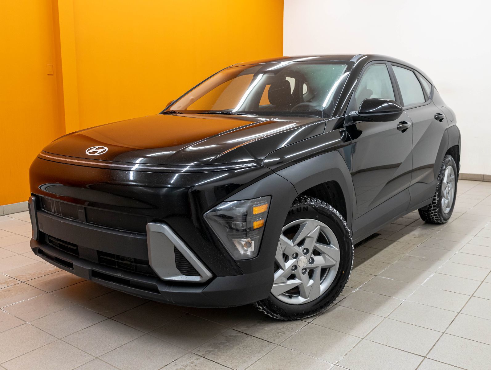 2024 Hyundai Kona ESSENTIAL *SIÈGES CHAUF* CARPLAY ALERTES BLUETOOTH