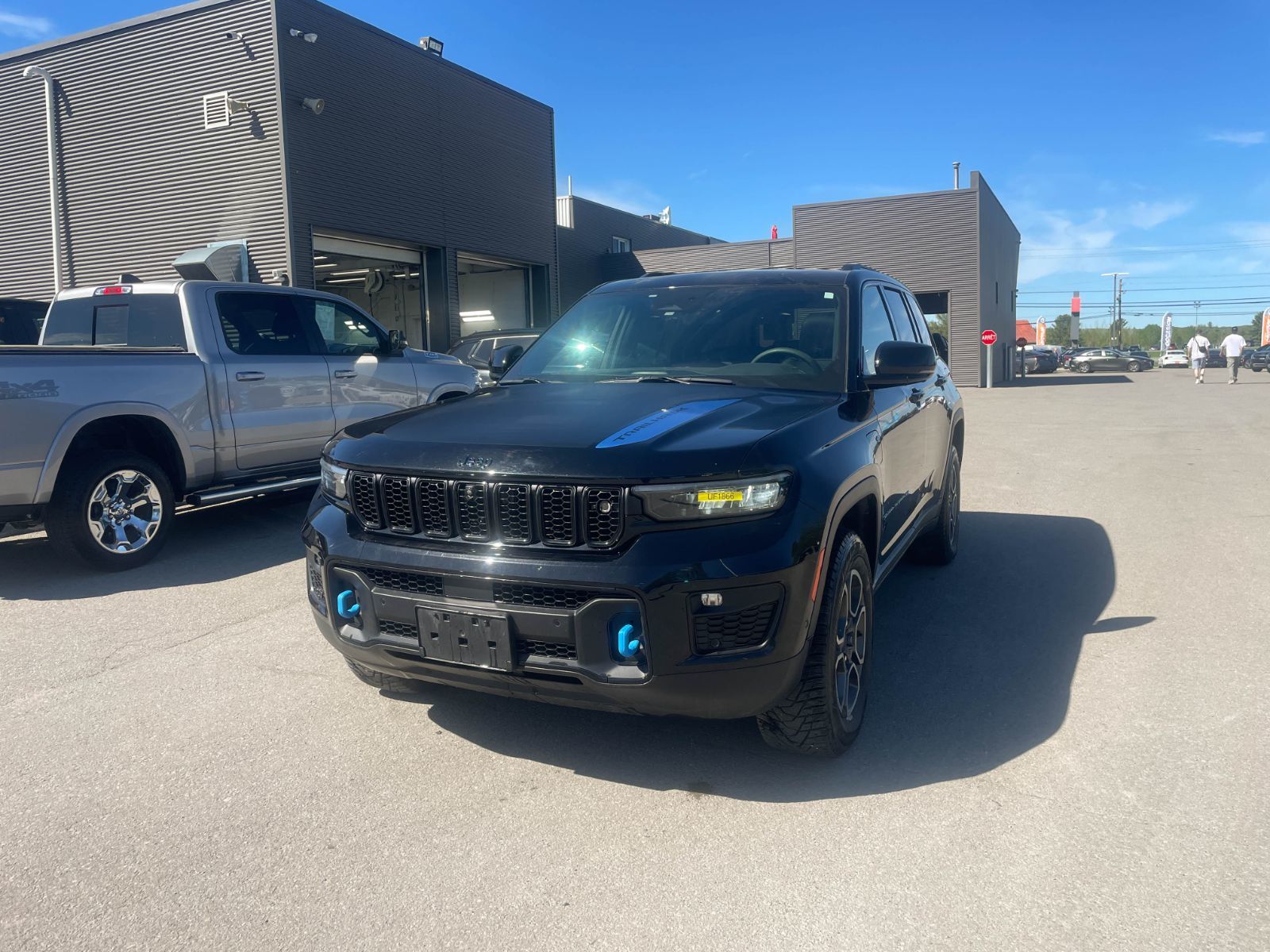 2022 Jeep Grand Cherokee TRAILHAWK 4X4 *TOIT* NAV SIÈGES VENT REG ADAPT