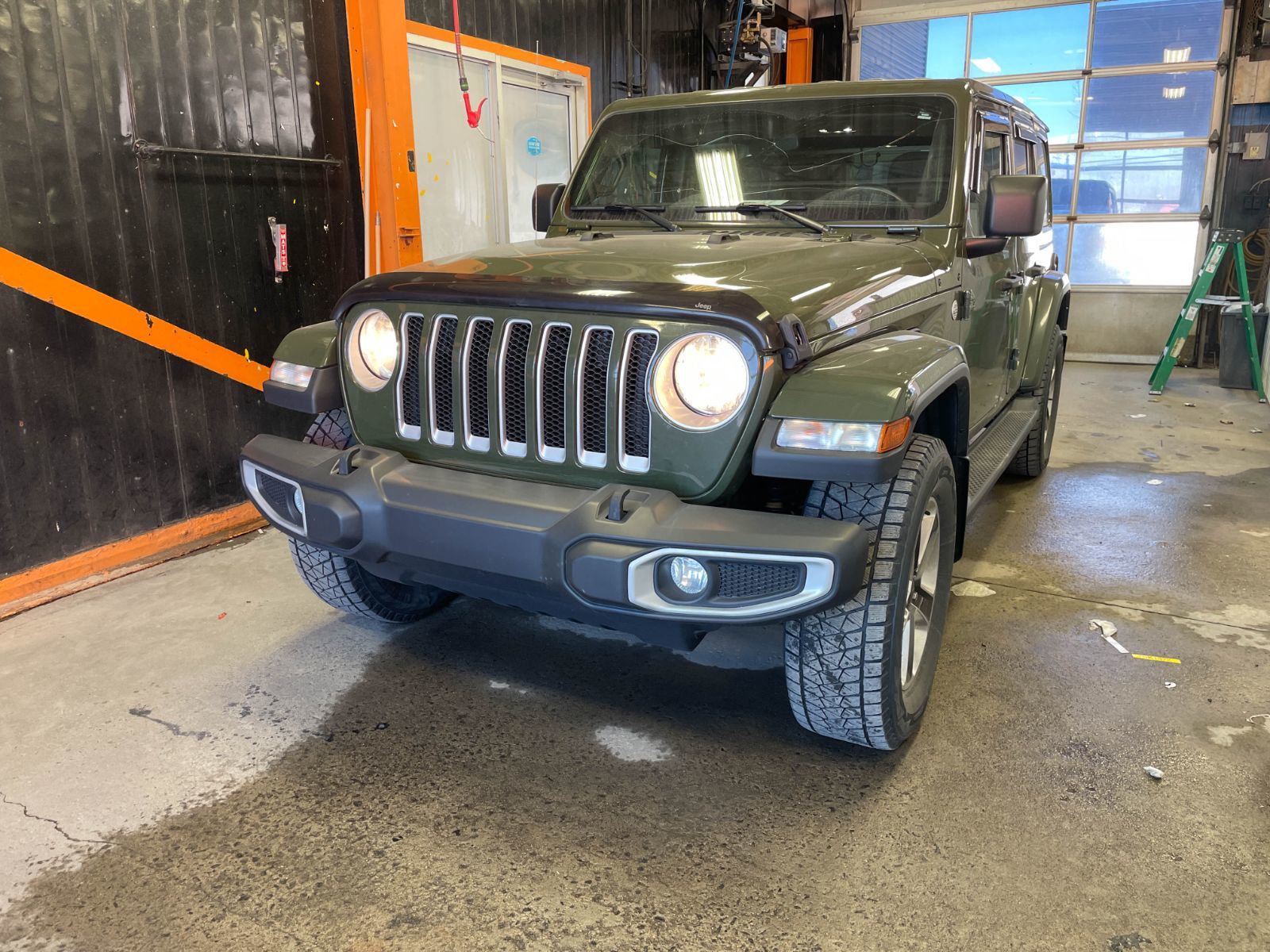 2021 Jeep Wrangler SAHARA 4X4 *SIÈGES / VOLANT CHAUF* CARPLAY A/C USB